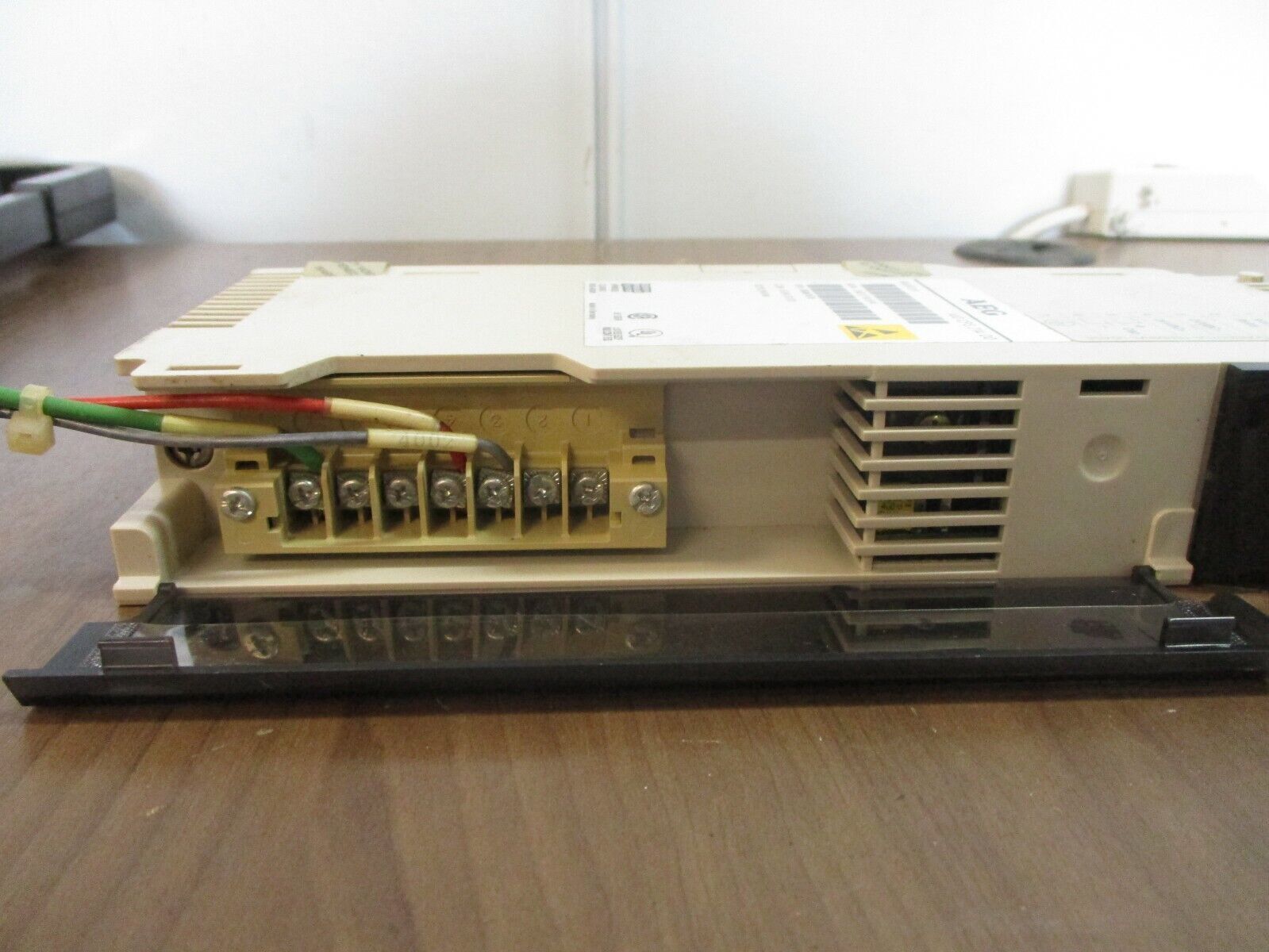AEG Modicon Power Supply Module 140 CPS 214 00 24VDC 8A Used