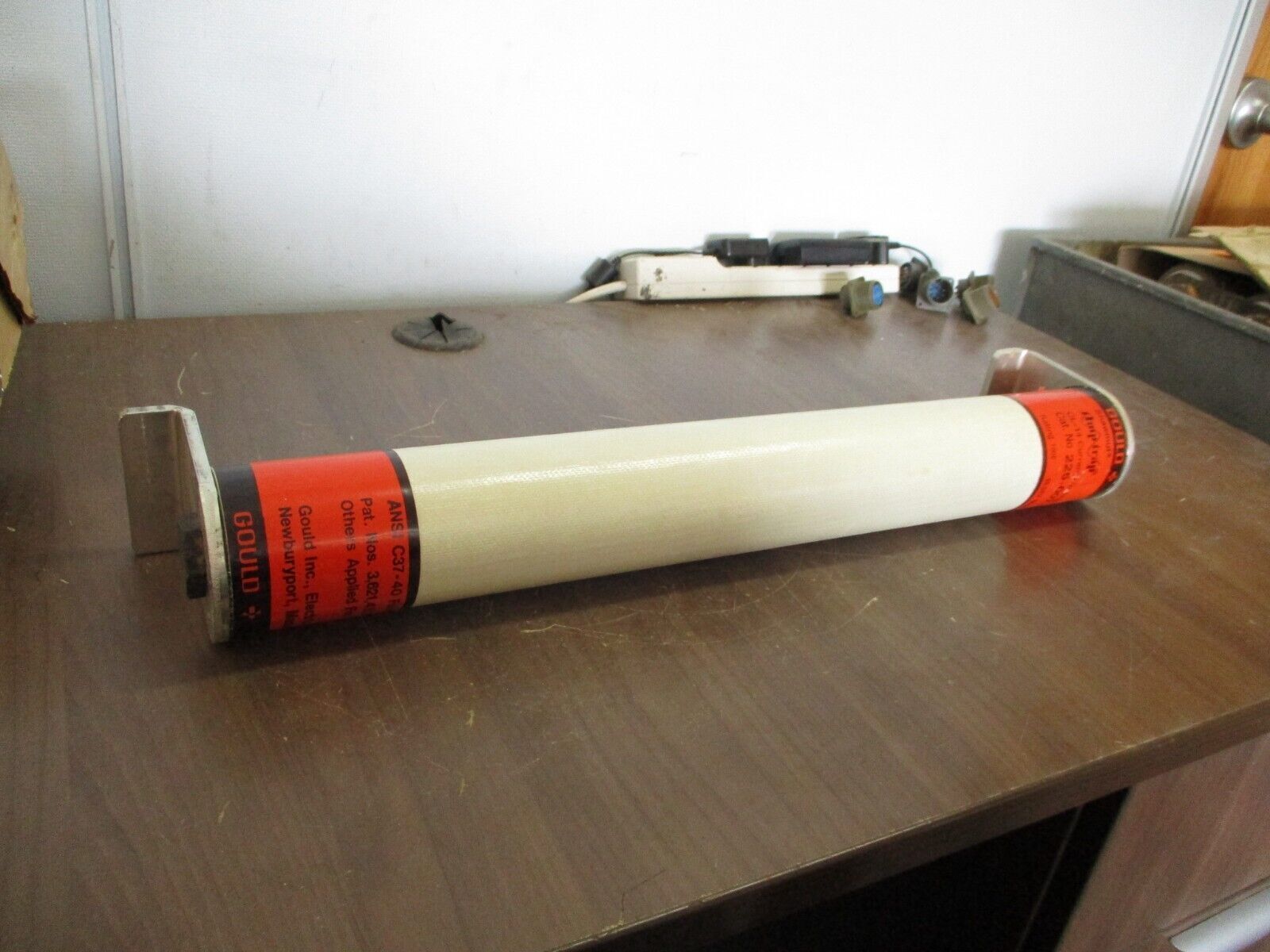 Gould Shawmut CL-14 Amp-Trap Fuse 225-007-976 100E 15.5kV New Surplus