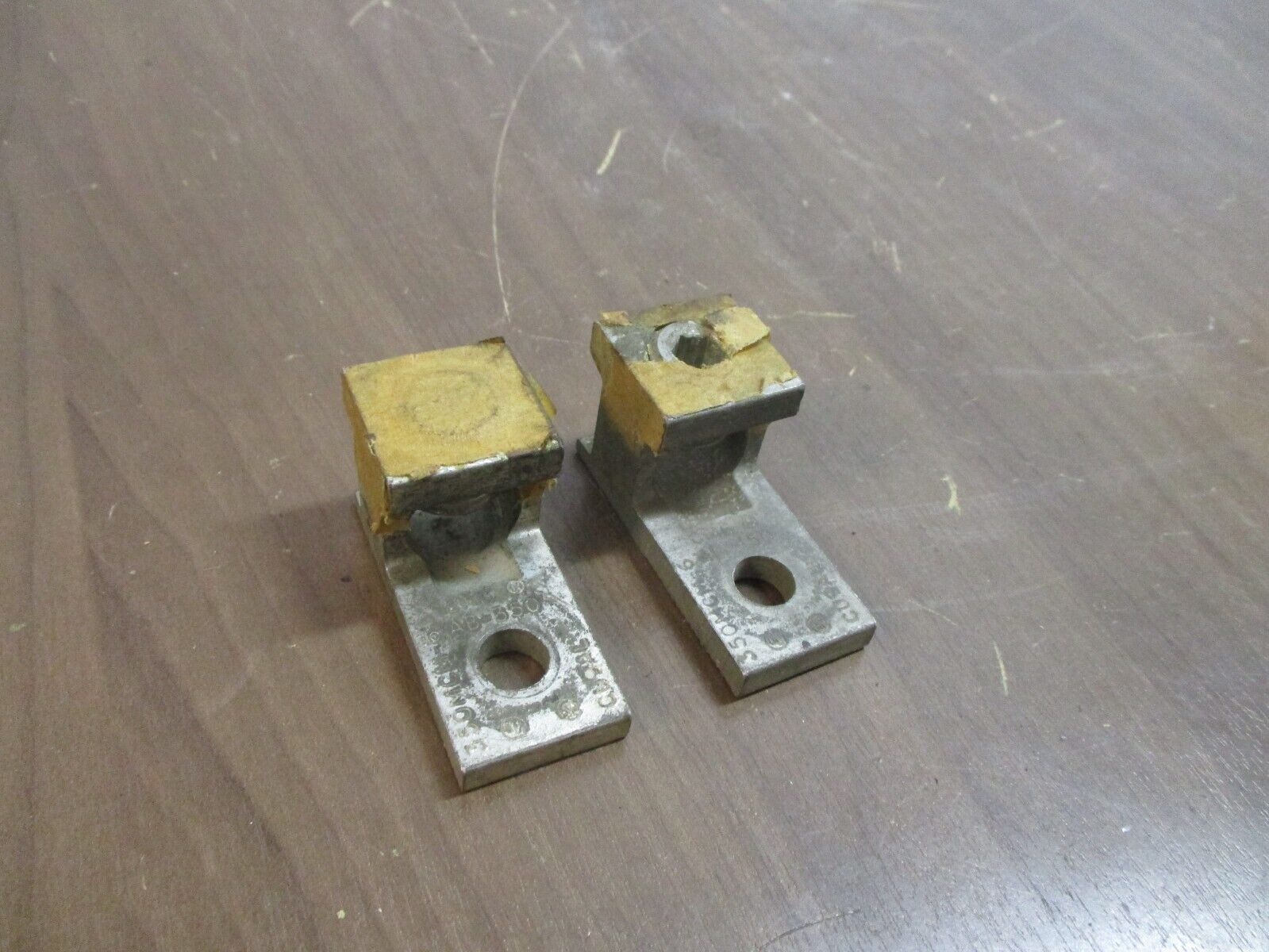 CMC AB350 Mechanical Lug AB-350 350MCM-6 *Lot of 2* Used