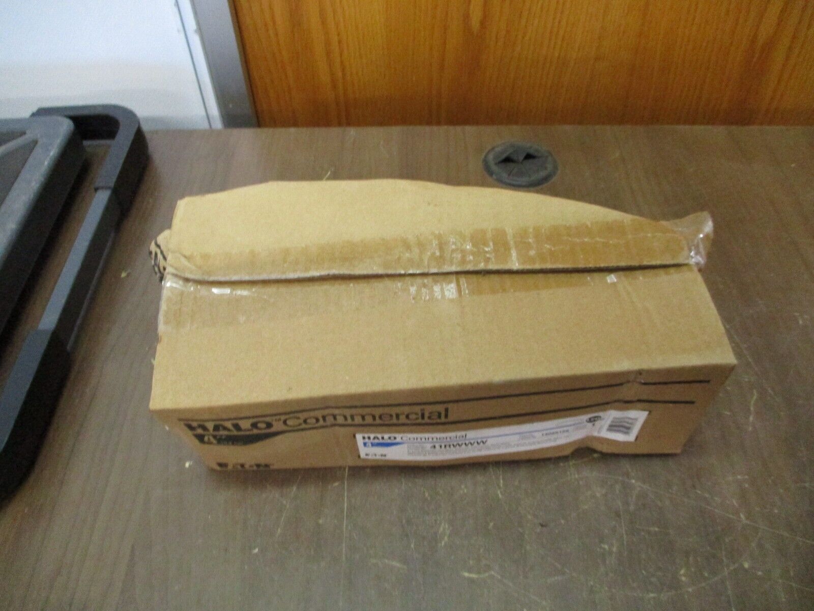 Eaton Halo Commercial Rotatable Wall Wash Reflector 41RWWW 4" Lens Self Flange