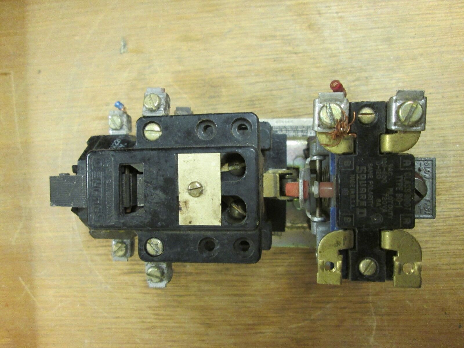 Square D Relay Timer 8501 DE0-20 120V Coil 600V Used