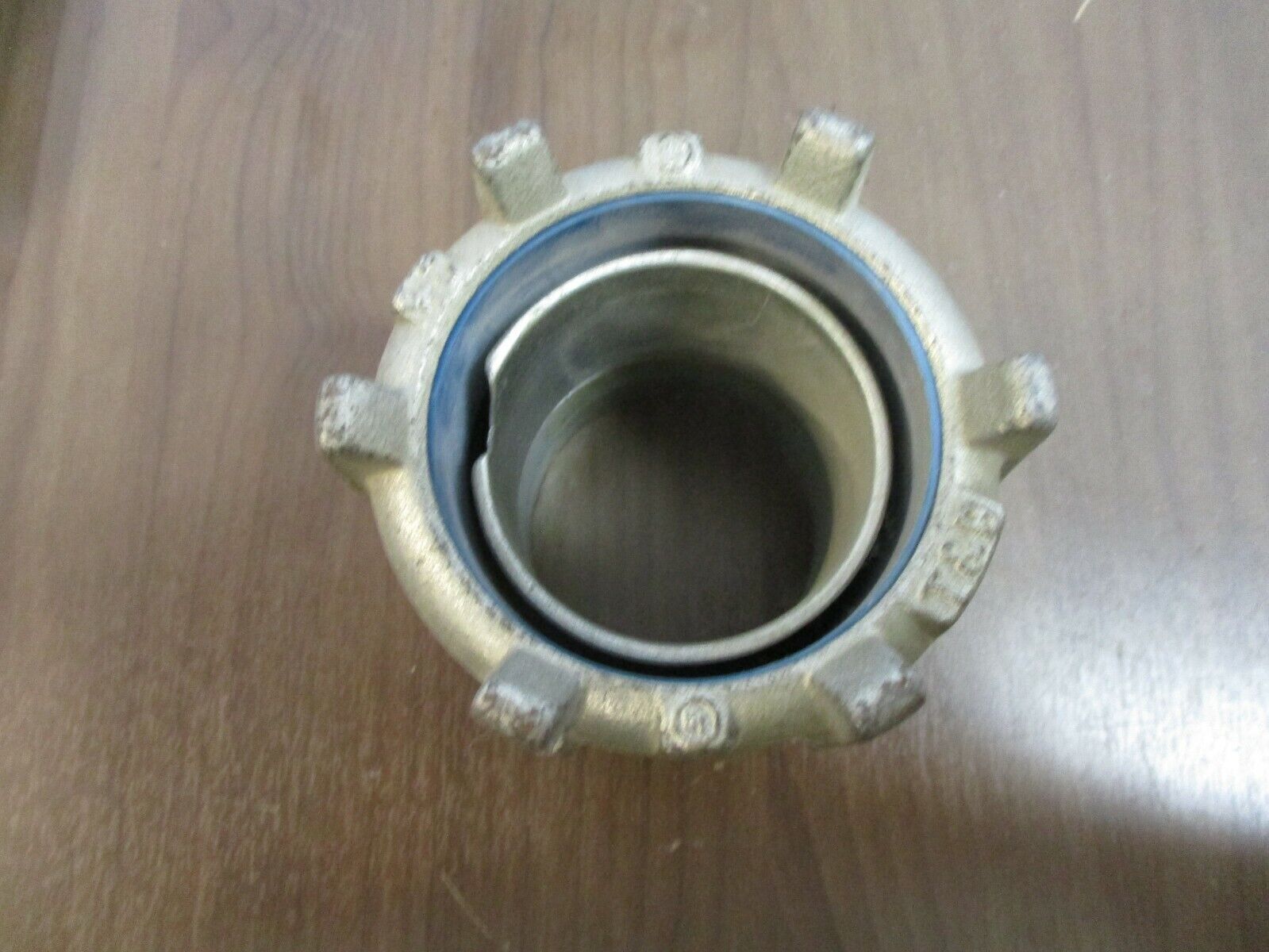 Thomas & Betts Watertight Fitting Size: 2 1/2" Used