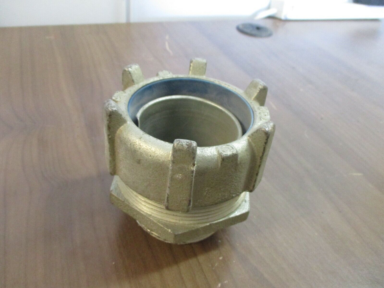 Thomas & Betts Watertight Fitting Size: 2 1/2" Used