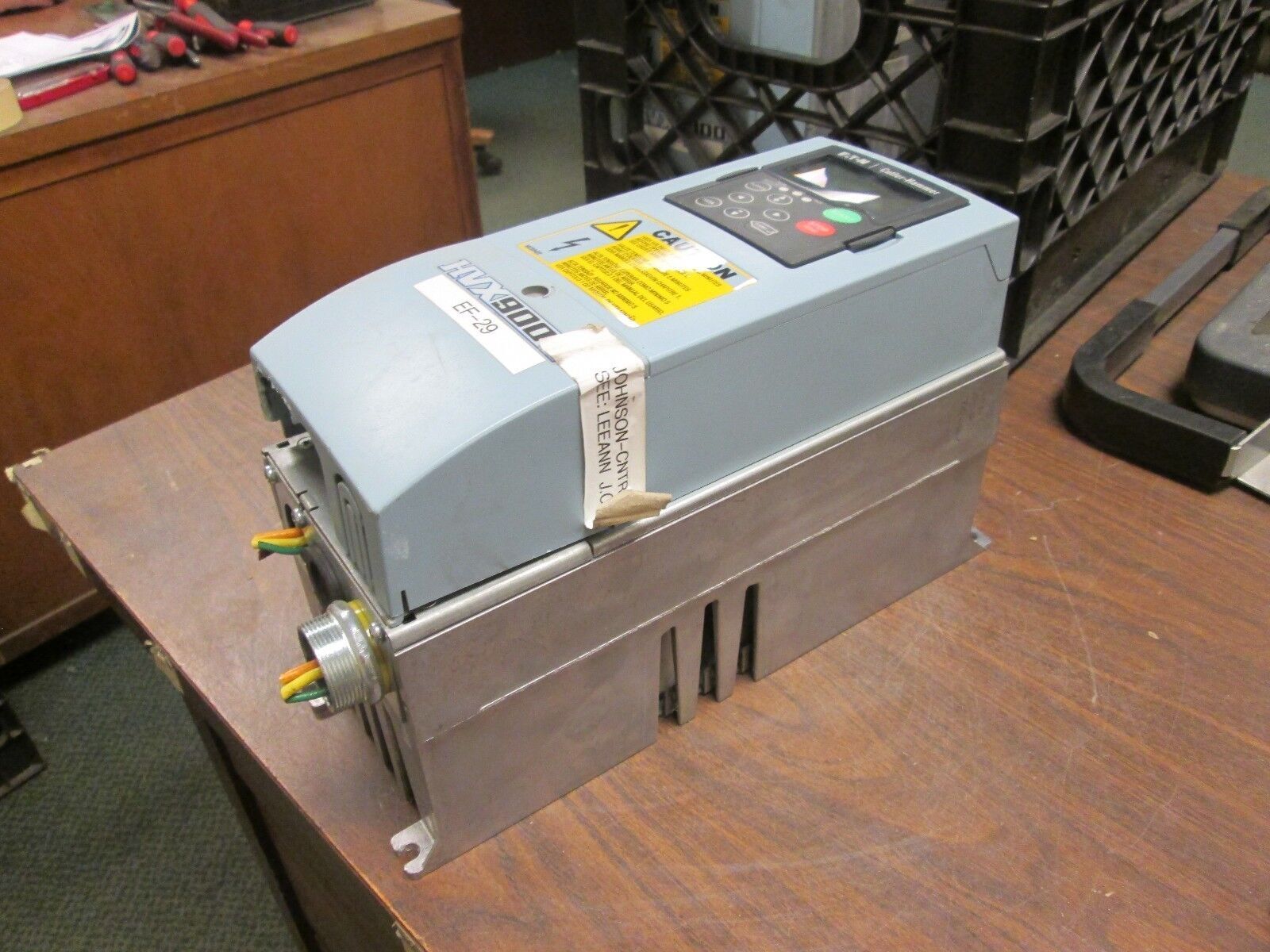 Cutler-Hammer HVX9000 AC Drive HVX005A1-4A1B1C4 5HP 3Ph Used