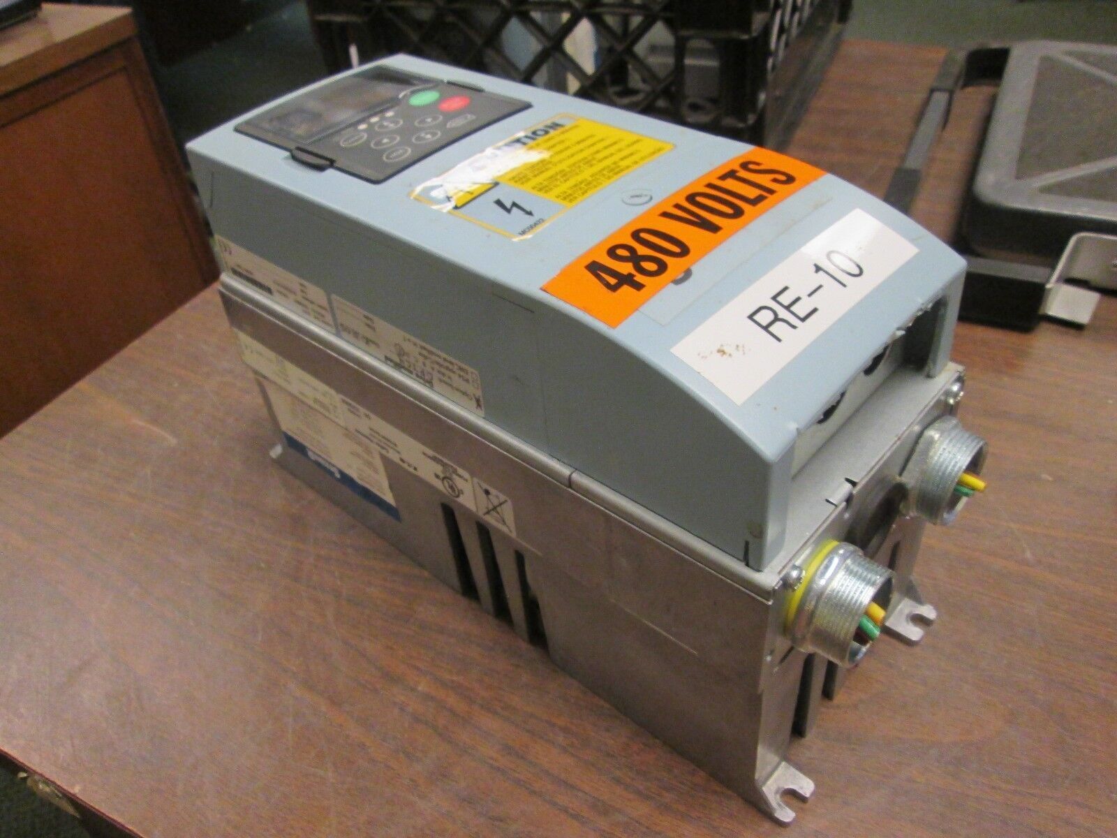 Johnson Controls VS Series AC Drive VS003410A-L0000 3HP 3Ph Used