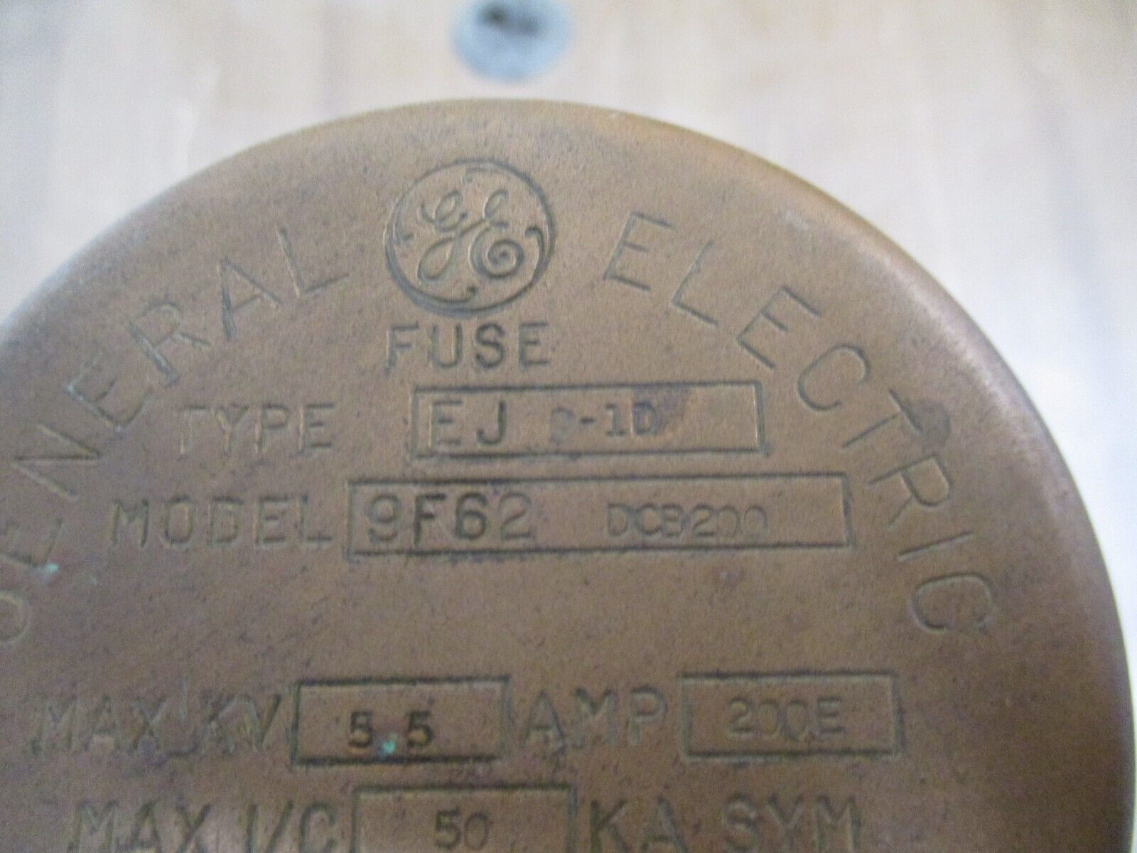 GE Type EJ0-1D Fuse 9F62 DCB200 200E 5.5kV 60Hz Used