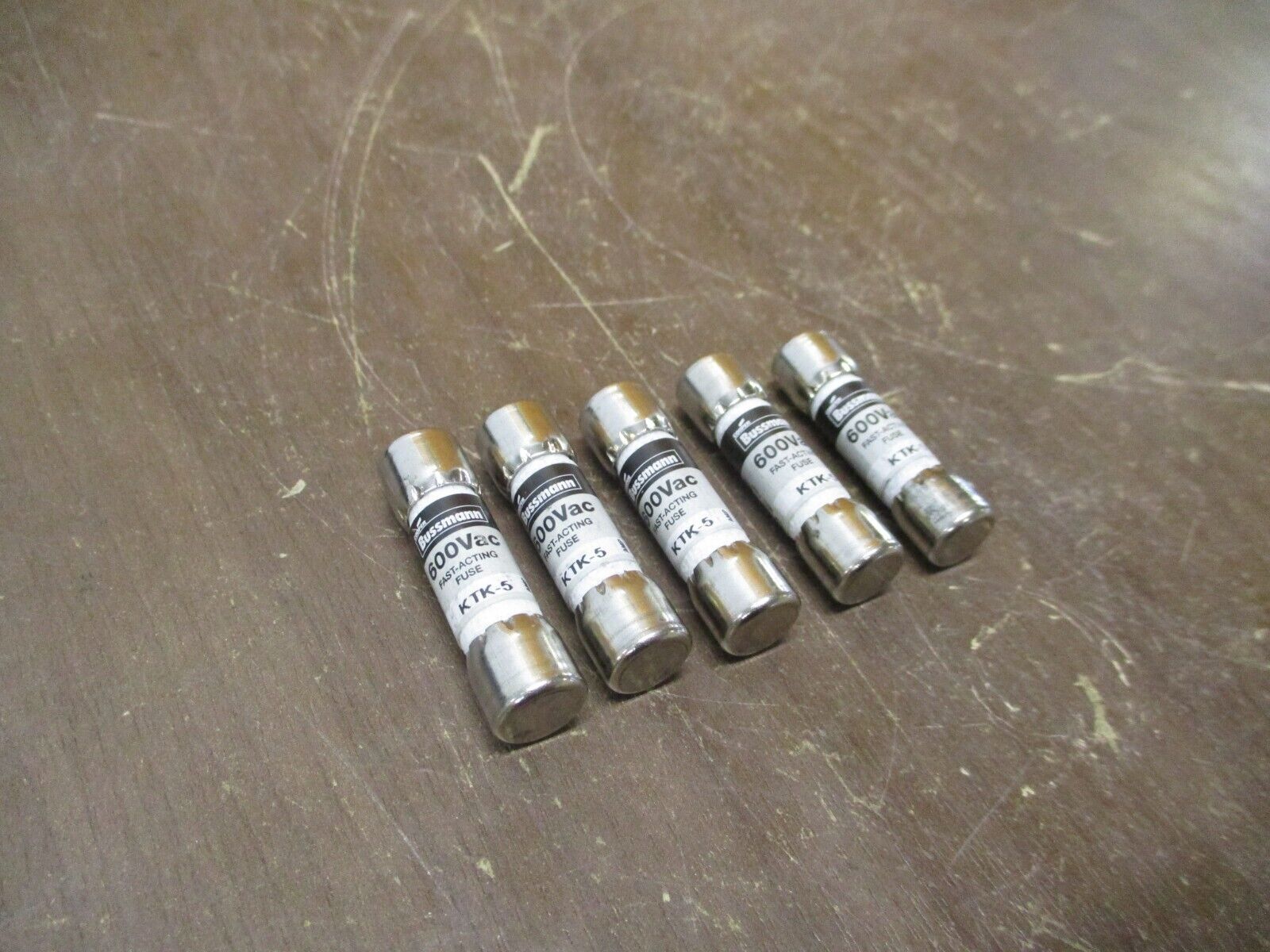 Cooper Bussmann Fuse KTK-5 5A 600V *Lot of 5* *No Box* New Surplus