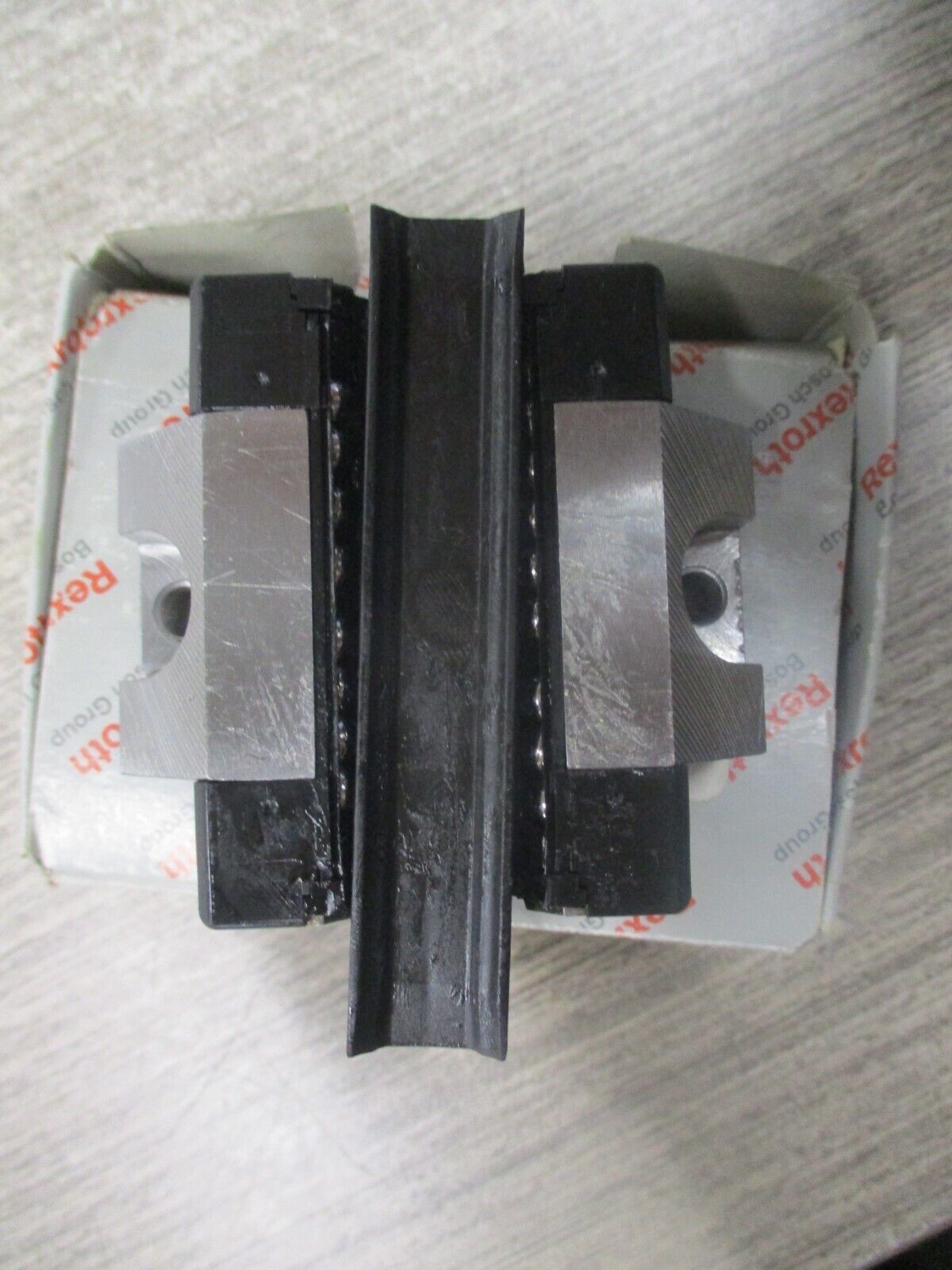 Rexroth Stainless Steel B.Runner Block R166189420 New Surplus