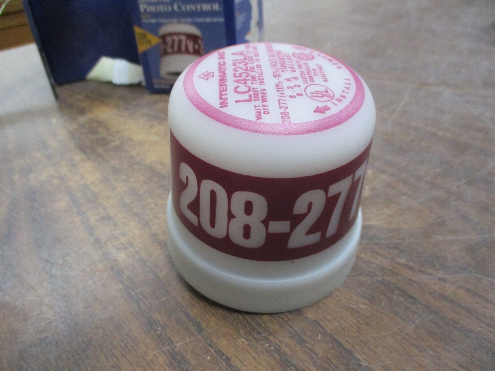 Intermatic Photo Control LC4523LA 208-277V *Lot of 2* New Surplus