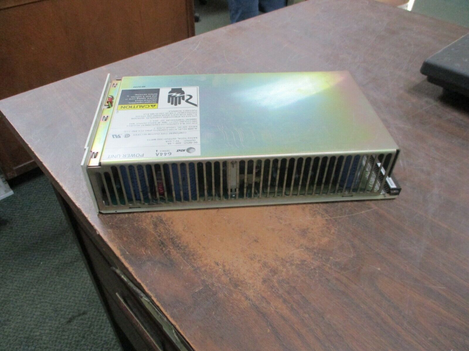 AT&T Power Unit 644A Ser. 1 300W Input: 48VDC, 8A Output: 5VDC, 60A Used
