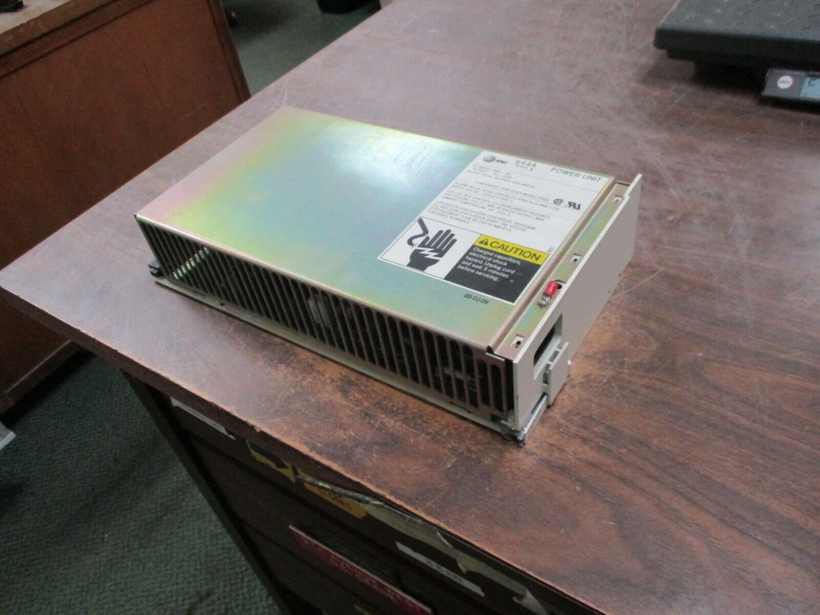 AT&T Power Unit 644A Ser. 1 300W Input: 48VDC, 8A Output: 5VDC, 60A Used