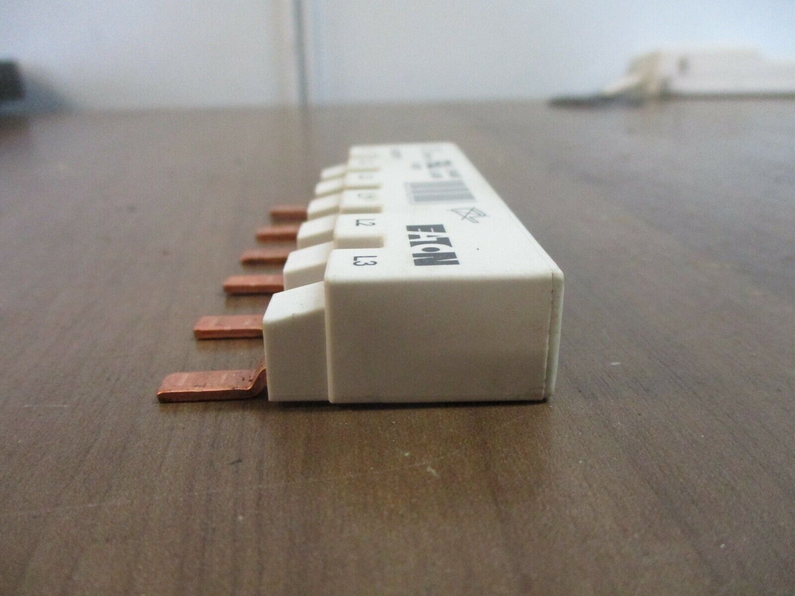 Eaton Bus Bar WMZT3P6T 480V 6 Terminal Used