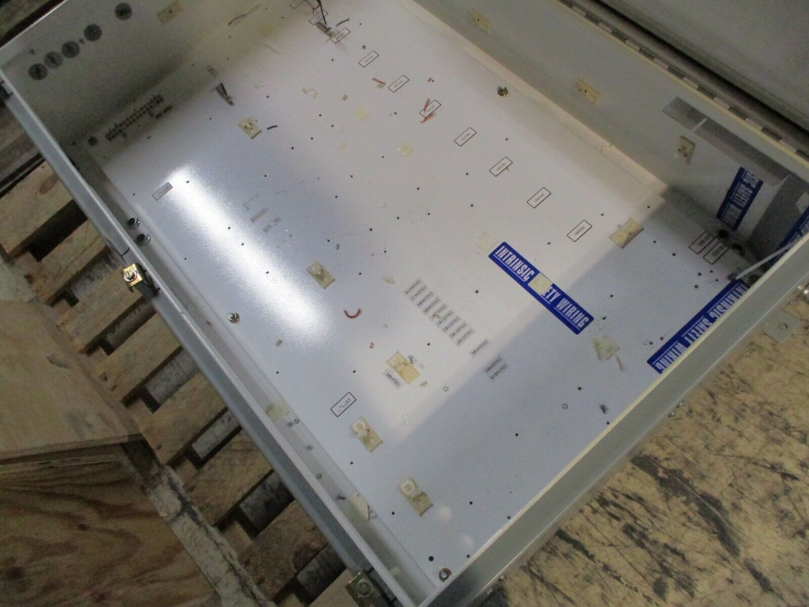 Hoffman Type 12, 13 Enclosure A-483010LP Size: 48x30x10" Used