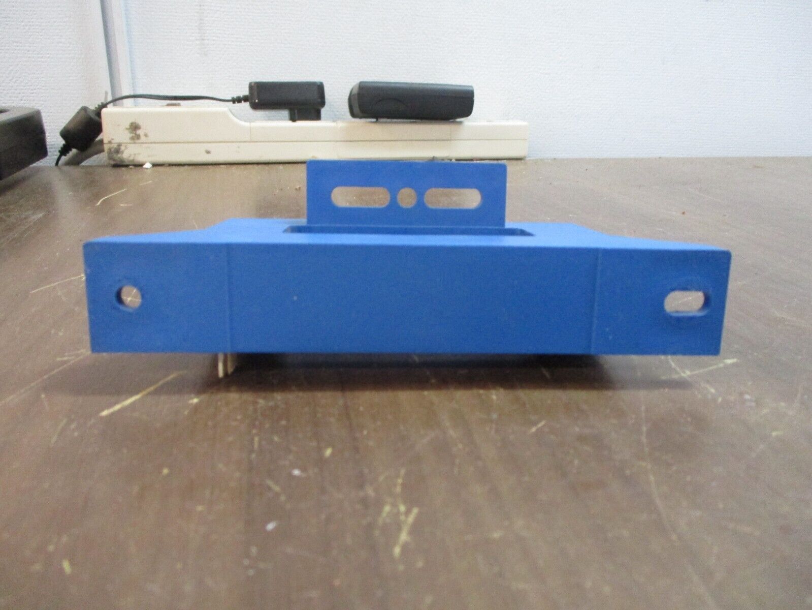LEM Current Transducer HAX 1000-S Used