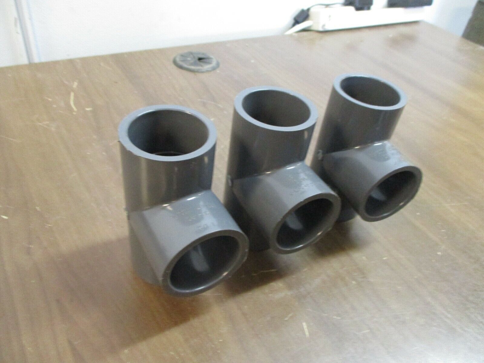 Lasco Tee Fitting D2467 Size: 1 1/2" *Lot of 3* Used