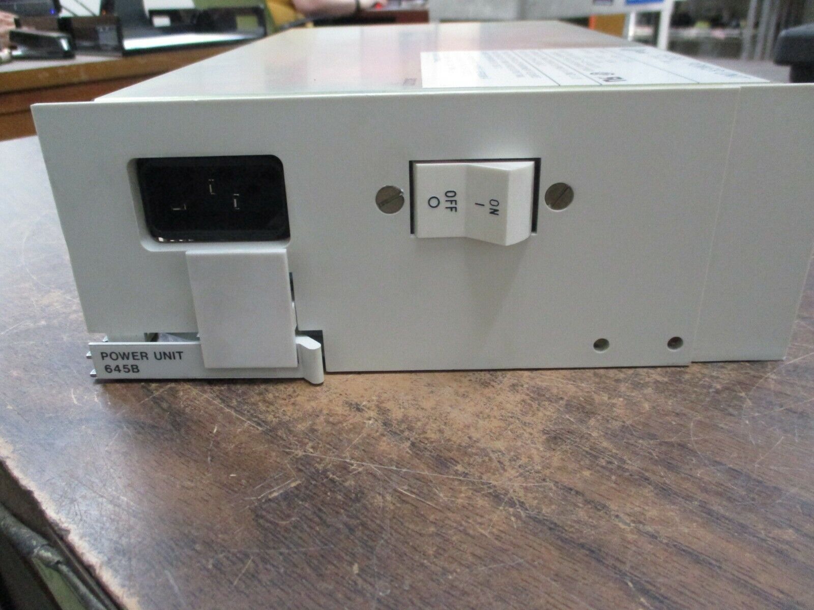 AT&T Power Unit 645B Ser. 1 415W Input: 48VDC, 9A Output: 48VDC@8A, 5.2VDC@6A