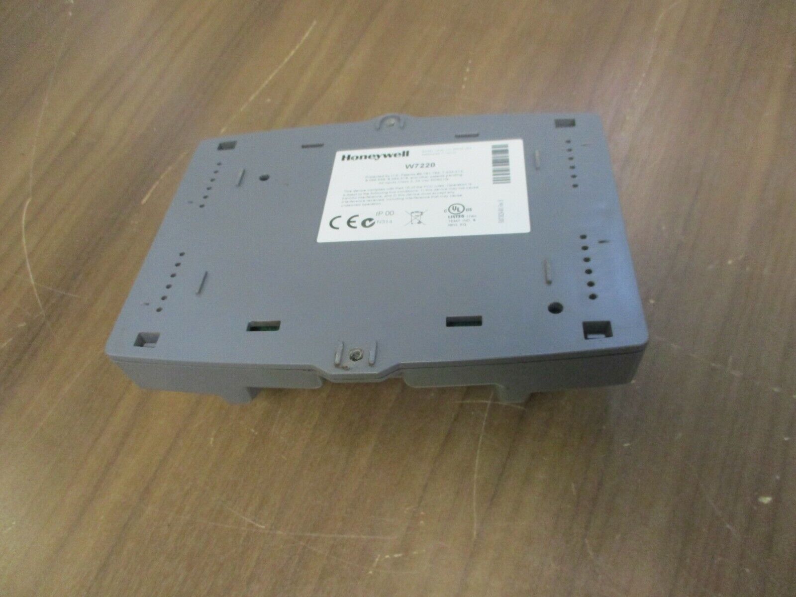 Honeywell Economizer Controller W7220A1000 S/W Ver. 1.07 Used