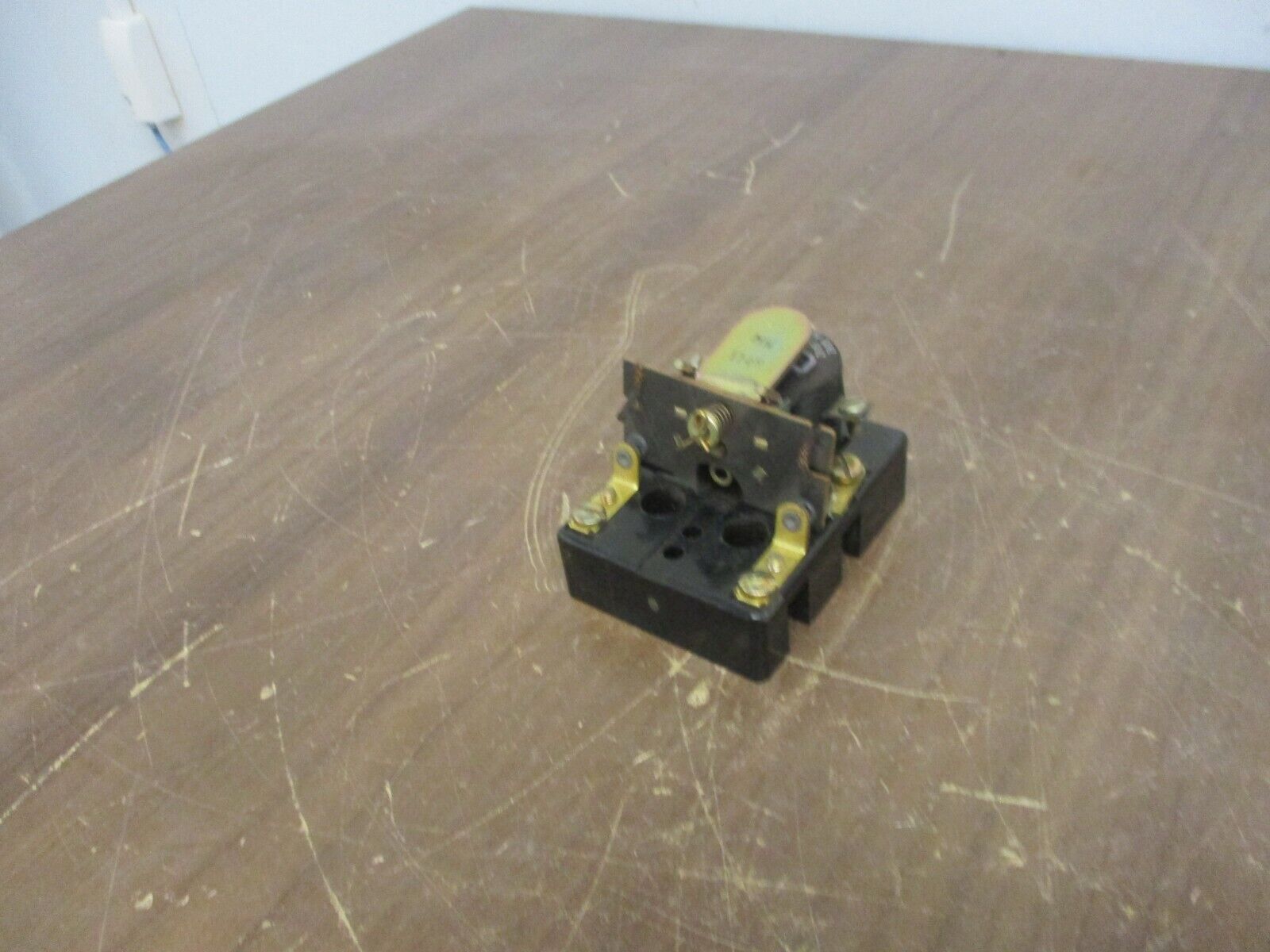 Square D Relay 8501 CO-2 Ser. A 120V Coil 600V Used
