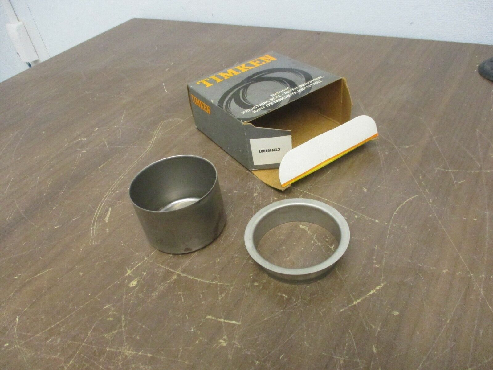 Timken Redi Sleeve Seal 99204 New Surplus **Some Rust**