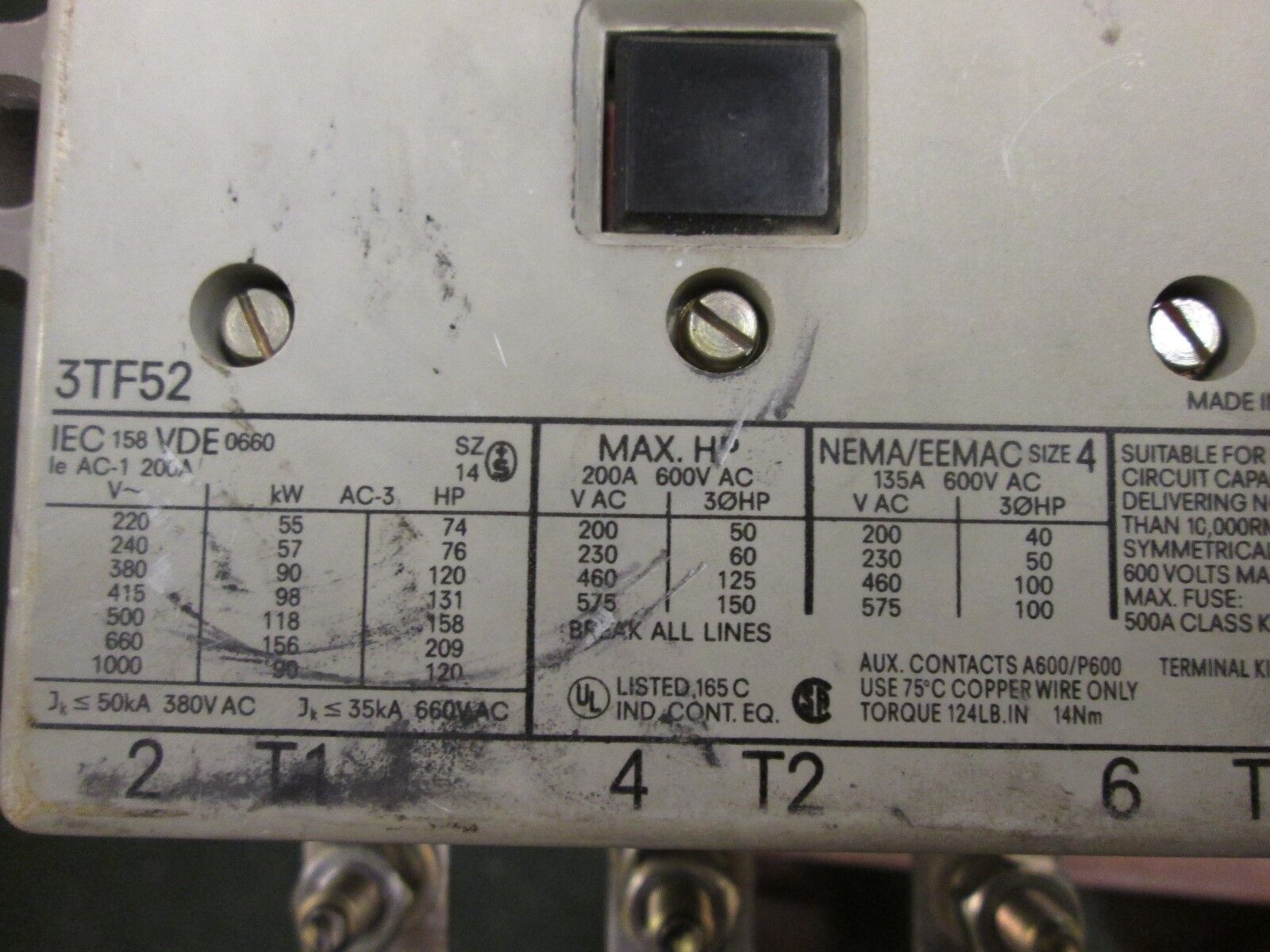 Siemens Contactor 3TF52 Size 4 135A 600V 120V Coil