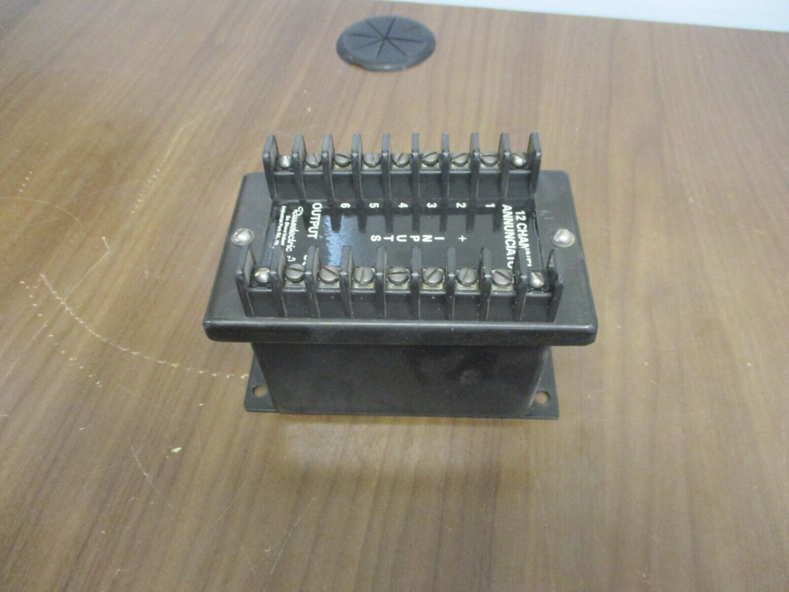 Russelectric 12-Channel Annunciator Used