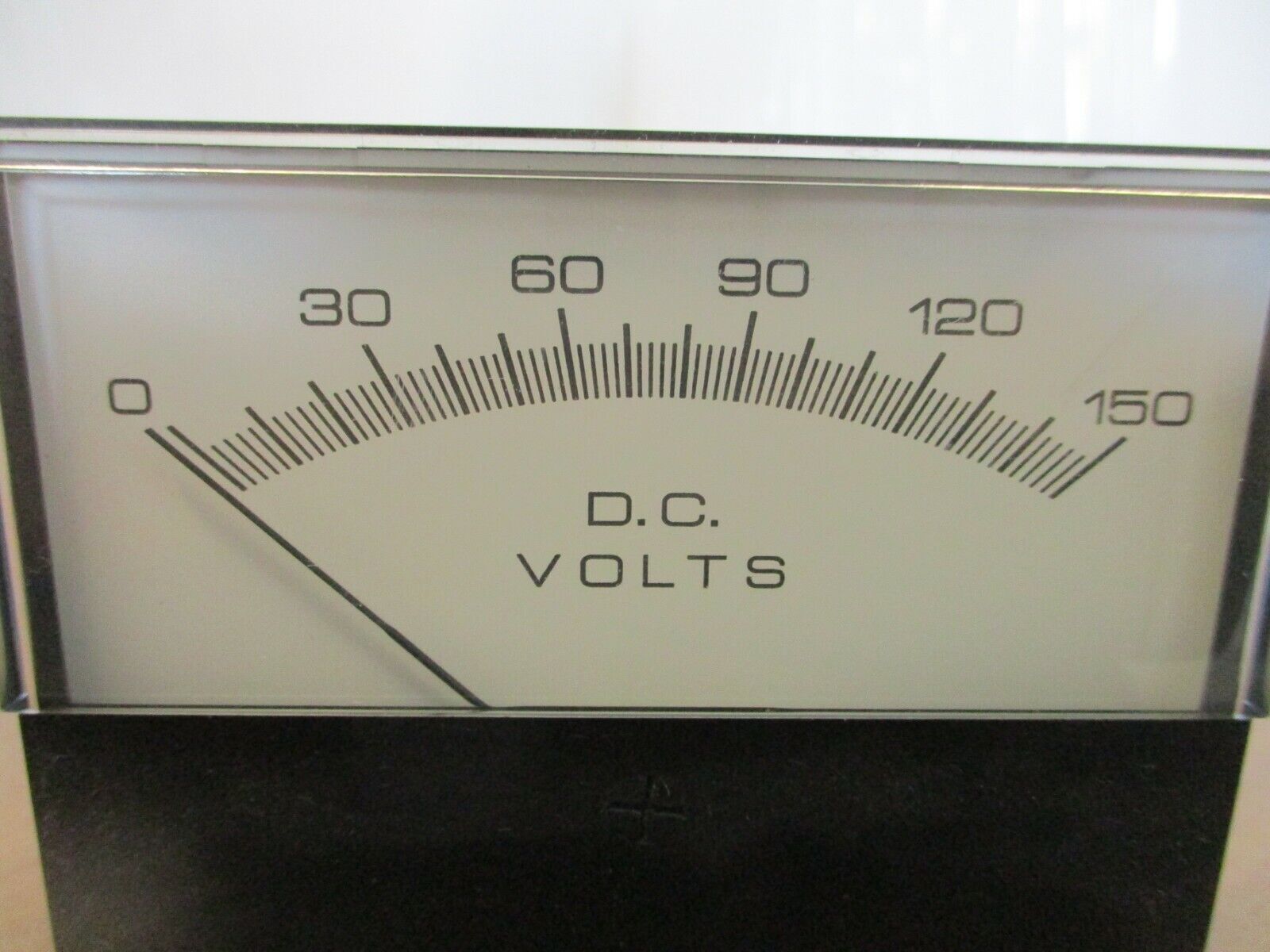 Weschler Instruments DC Voltmeter 260320PZPZ9JCD/UL Range: 0-150VDC Used