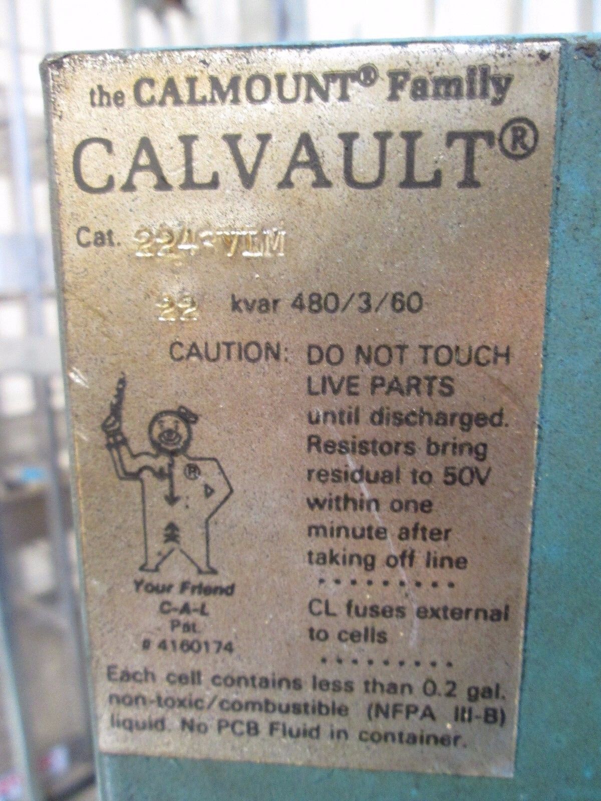 Calvault Capacitor 2243VLM 22 KVAR 480V 60Hz 3Ph Used
