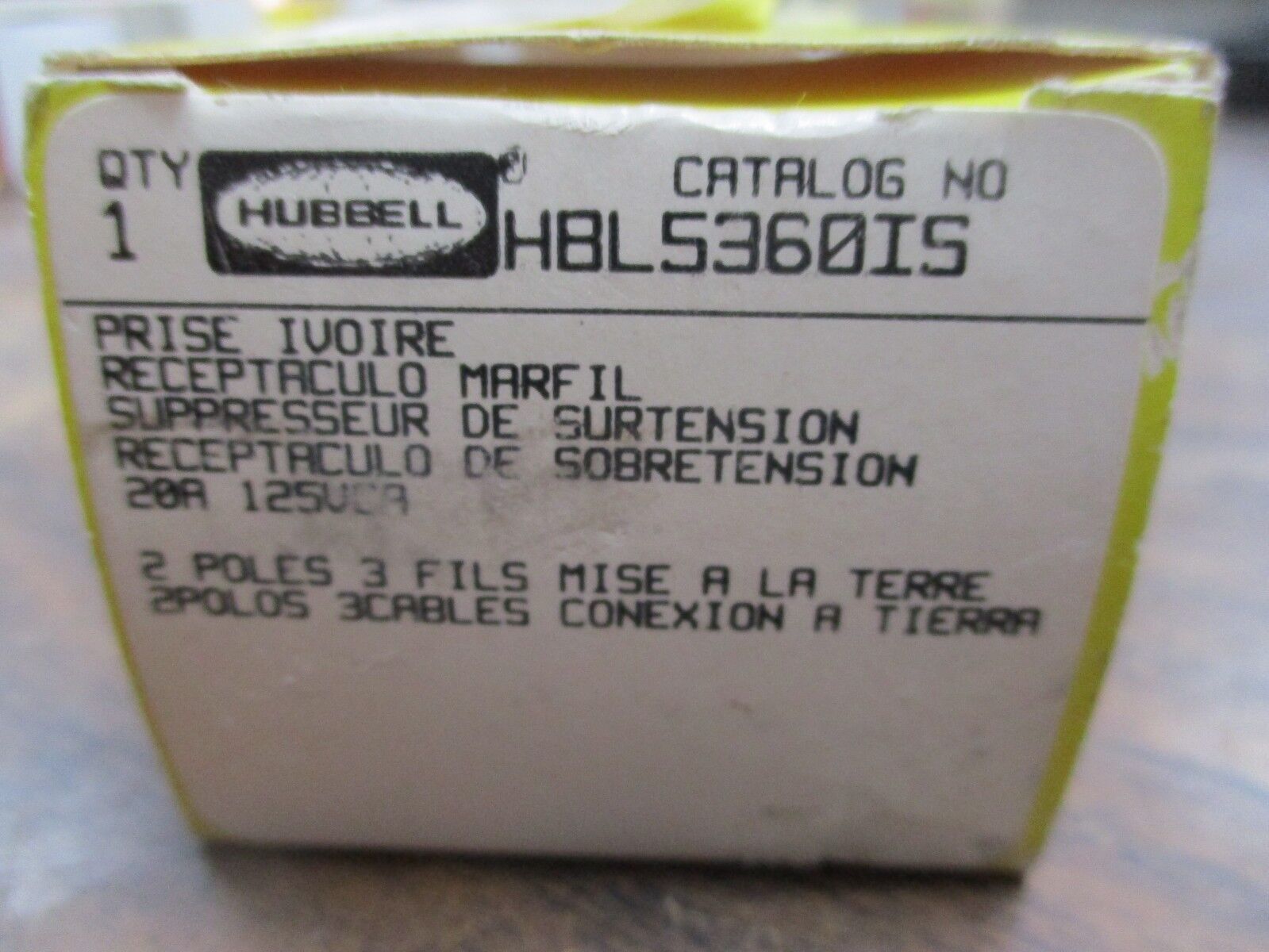 Hubbell Receptacle with Surge Supressor HBL5360IS 20A 125V New Surplus