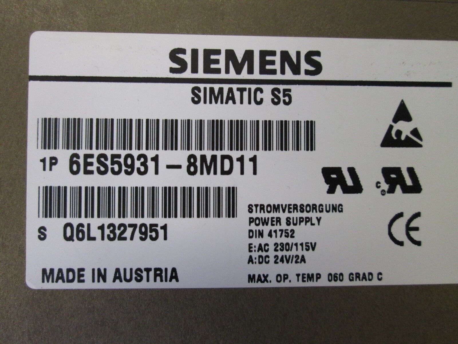 Siemens Simatic S5 Voltage Selector 6ES5931-8MD11 230/115VAC 24VDC Used
