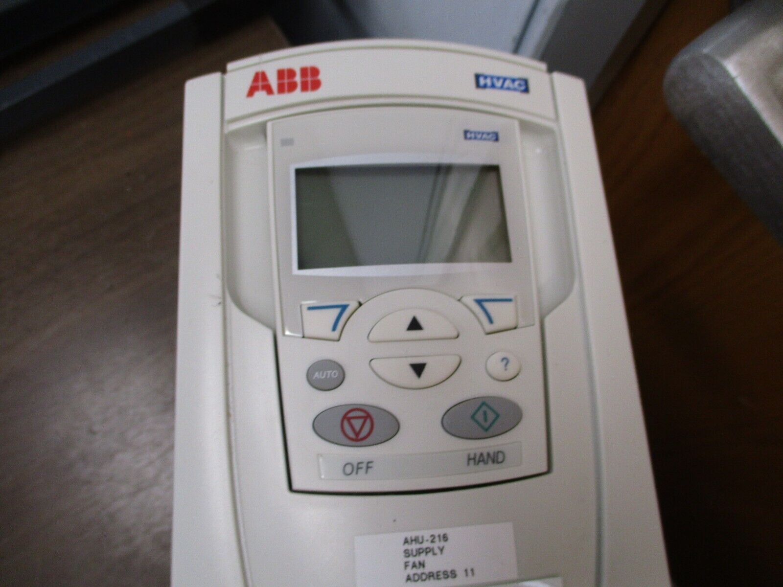 ABB ACH550 AC Drive w/ Bypass ACH550-VCR-012A-4+F267 7.5HP 3Ph w/ Keypad Used