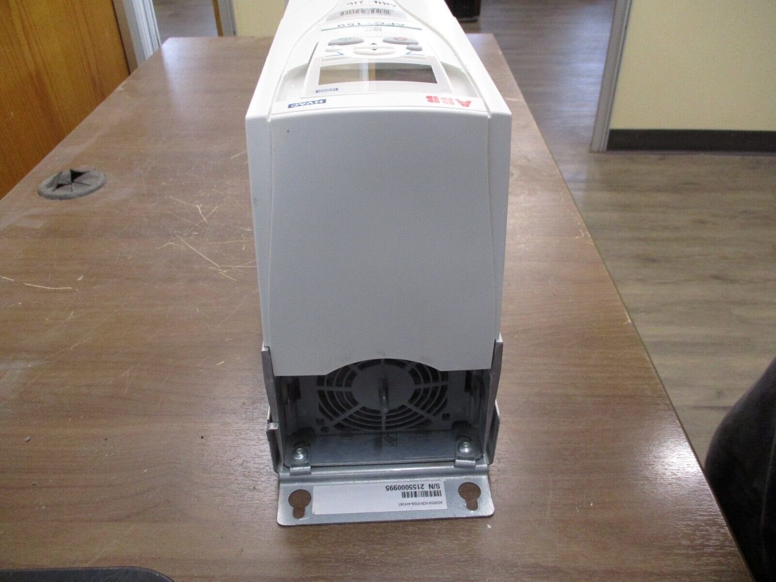 ABB ACH550 AC Drive w/ Bypass ACH550-VCR-012A-4+F267 7.5HP 3Ph w/ Keypad Used