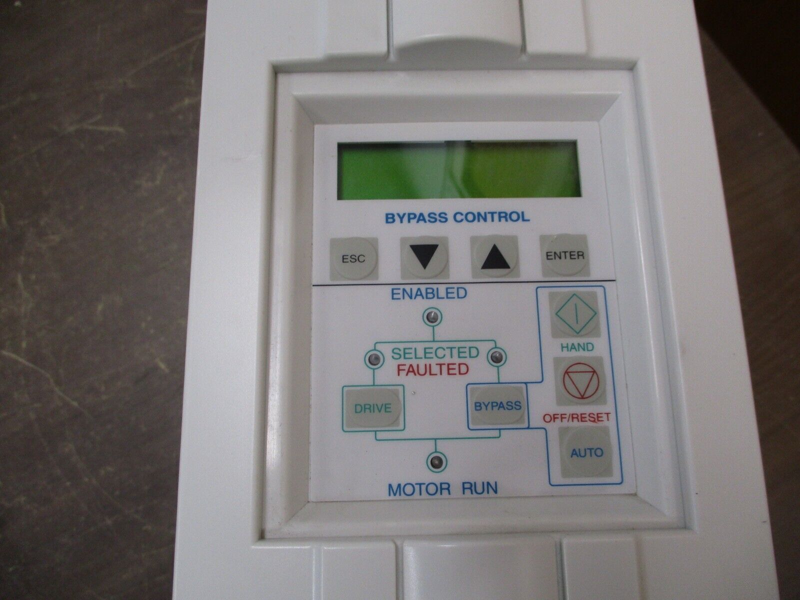 ABB ACH550 AC Drive w/ Bypass ACH550-VCR-012A-4+F267 7.5HP 3Ph w/ Keypad Used