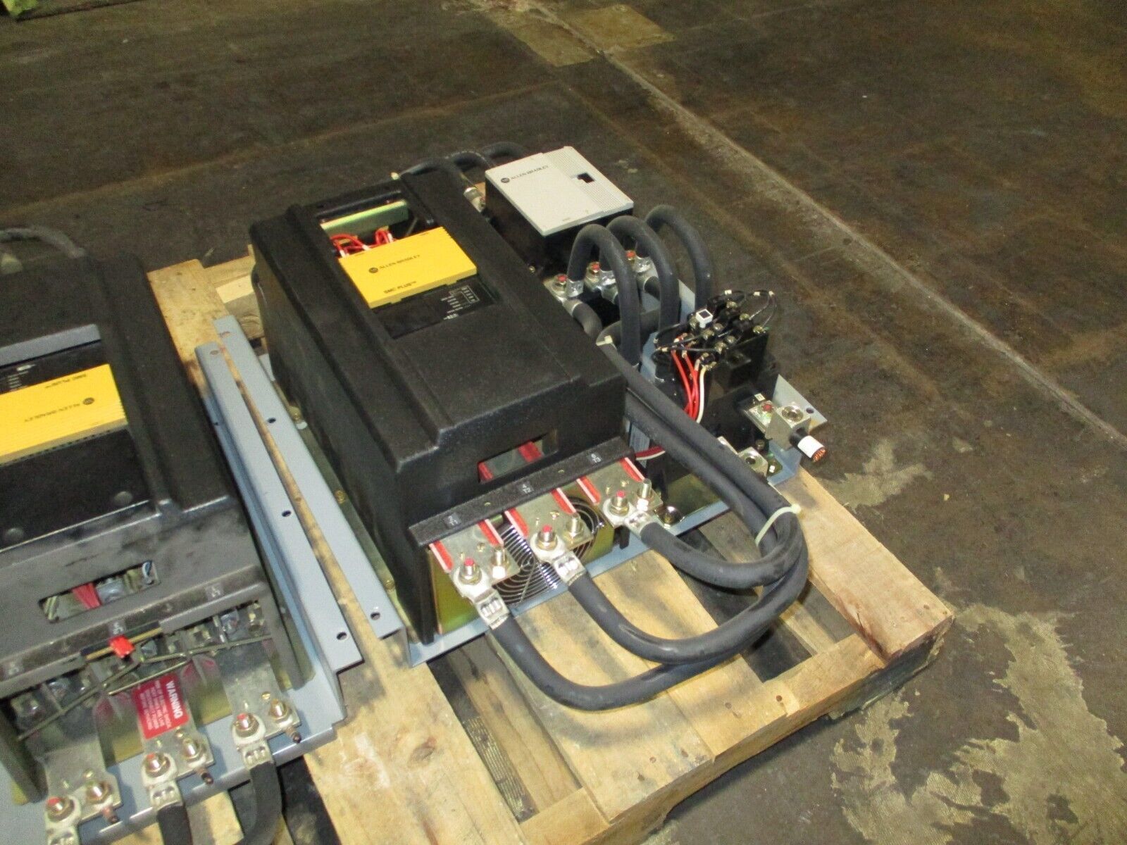 Allen-Bradley SMC Plus Soft Start Assembly 150-A240NBDB Ser. B 200HP 208-480V