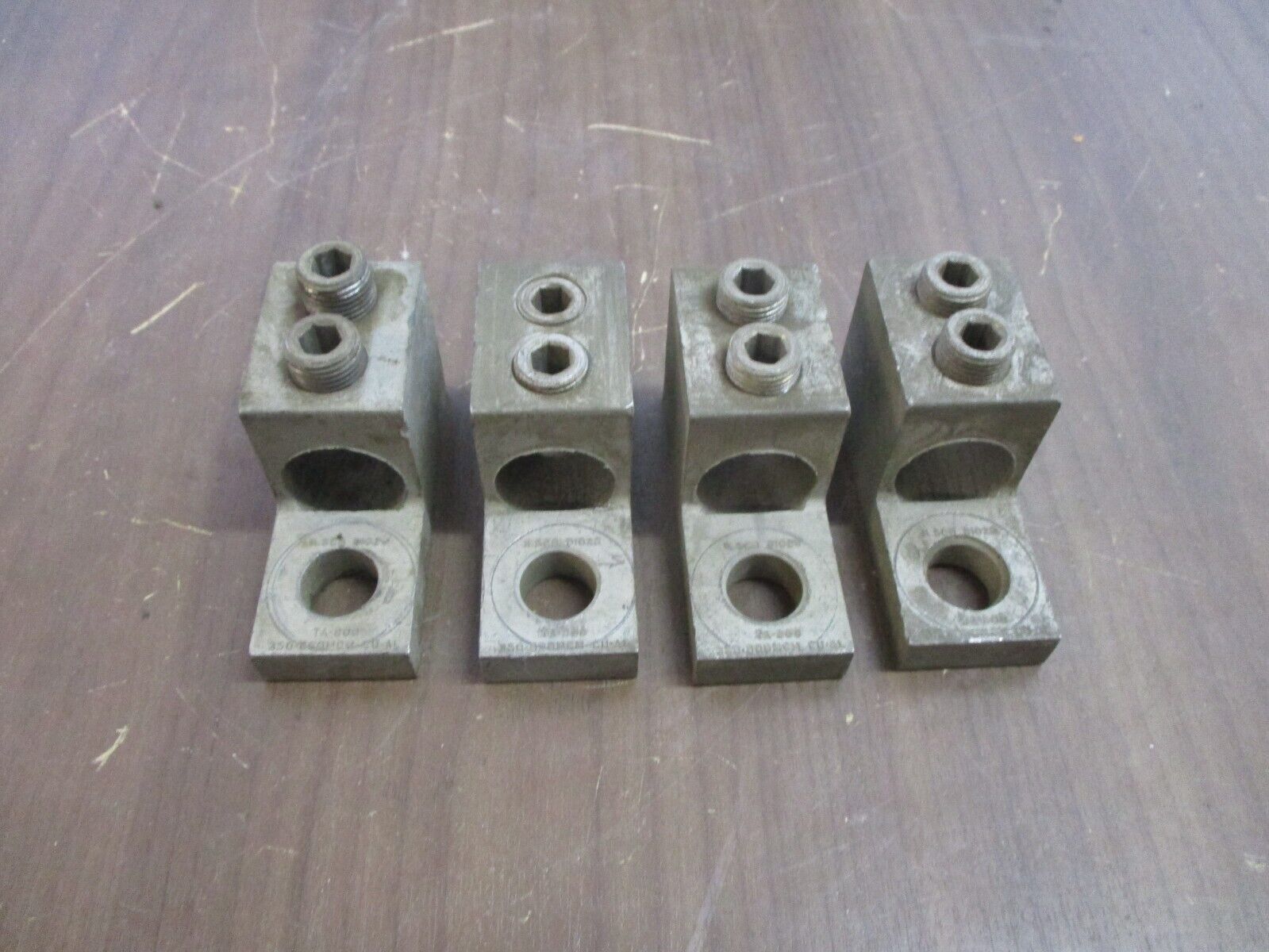 Ilsco Mechanical Lug TA-800 350-800MCM *Lot of 4* Used