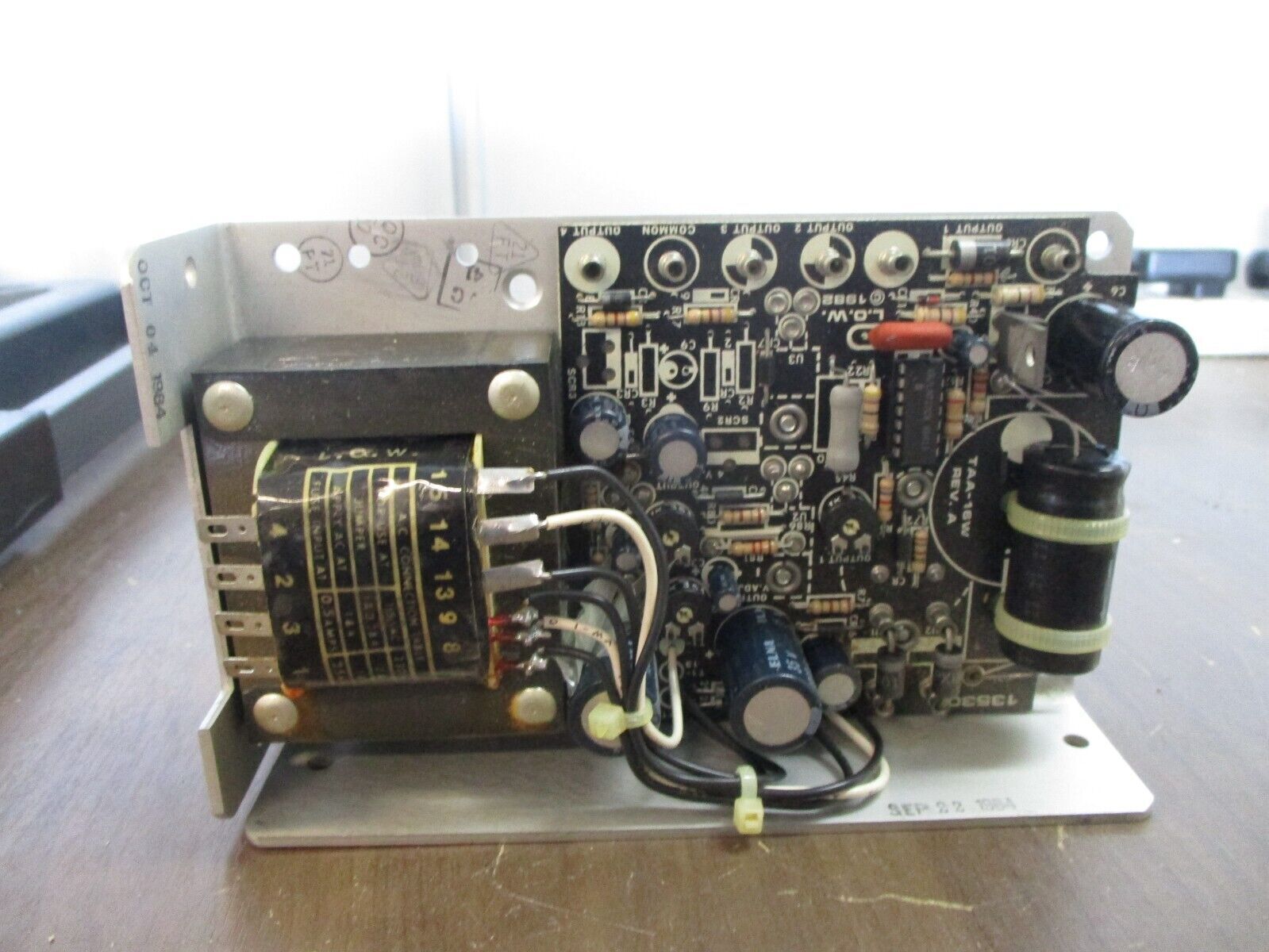 Condor DC Power Supply TAA-16W Rev. A Input: 115/230VAC 47-440Hz New Surplus