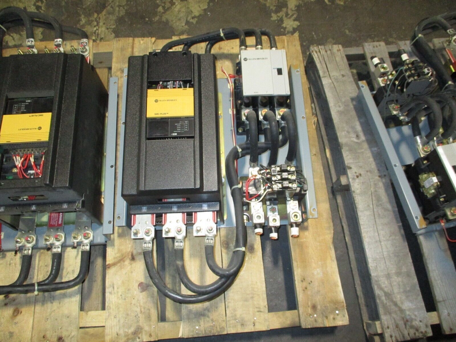 Allen-Bradley SMC Plus Soft Start Assembly 150-A240NBDB Ser. B 200HP 208-480V