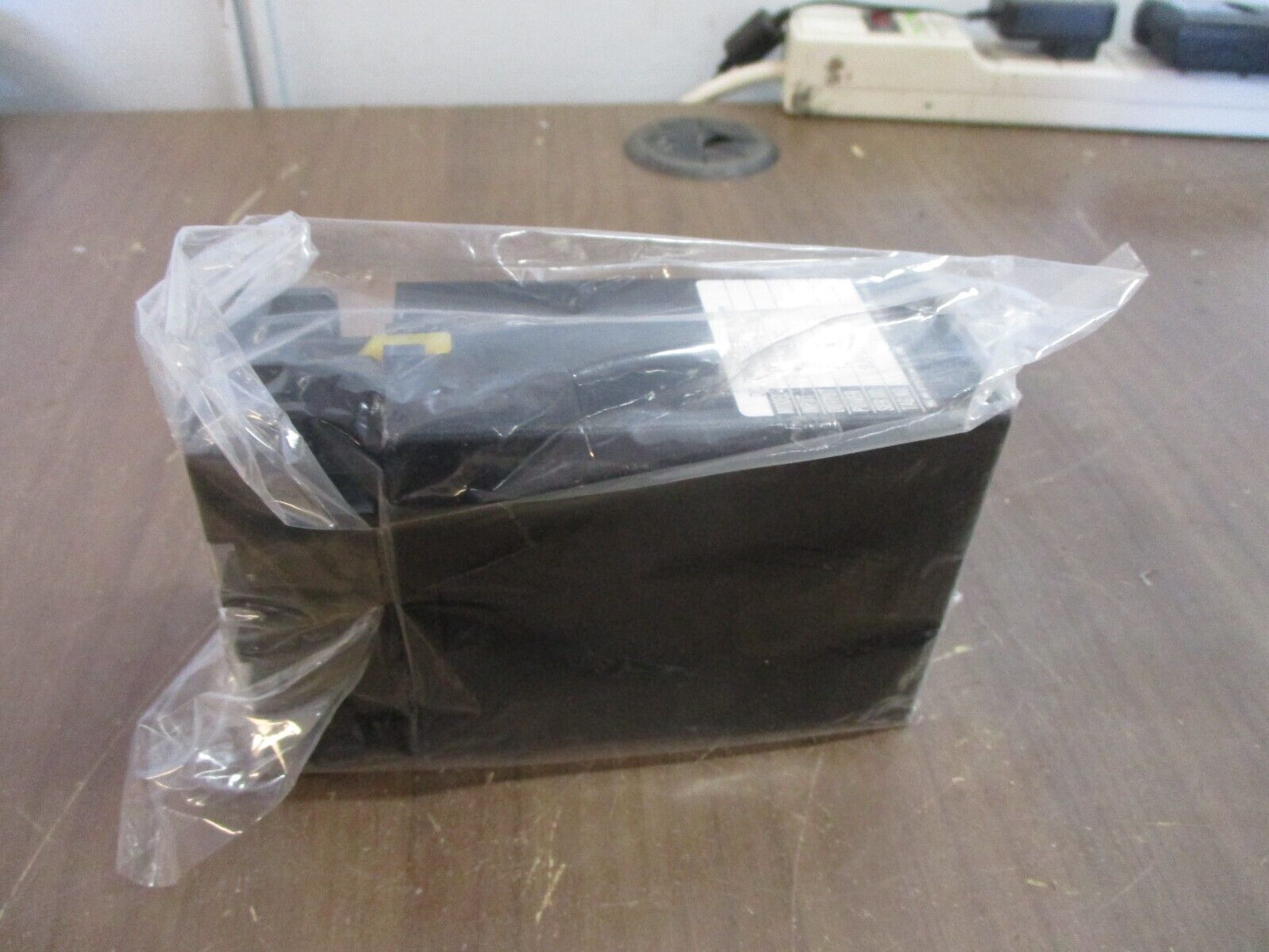 M-System Co. DC Input Limit Alarm MP1020-A-F/R Input: 4-20mA DC Power: 120VAC
