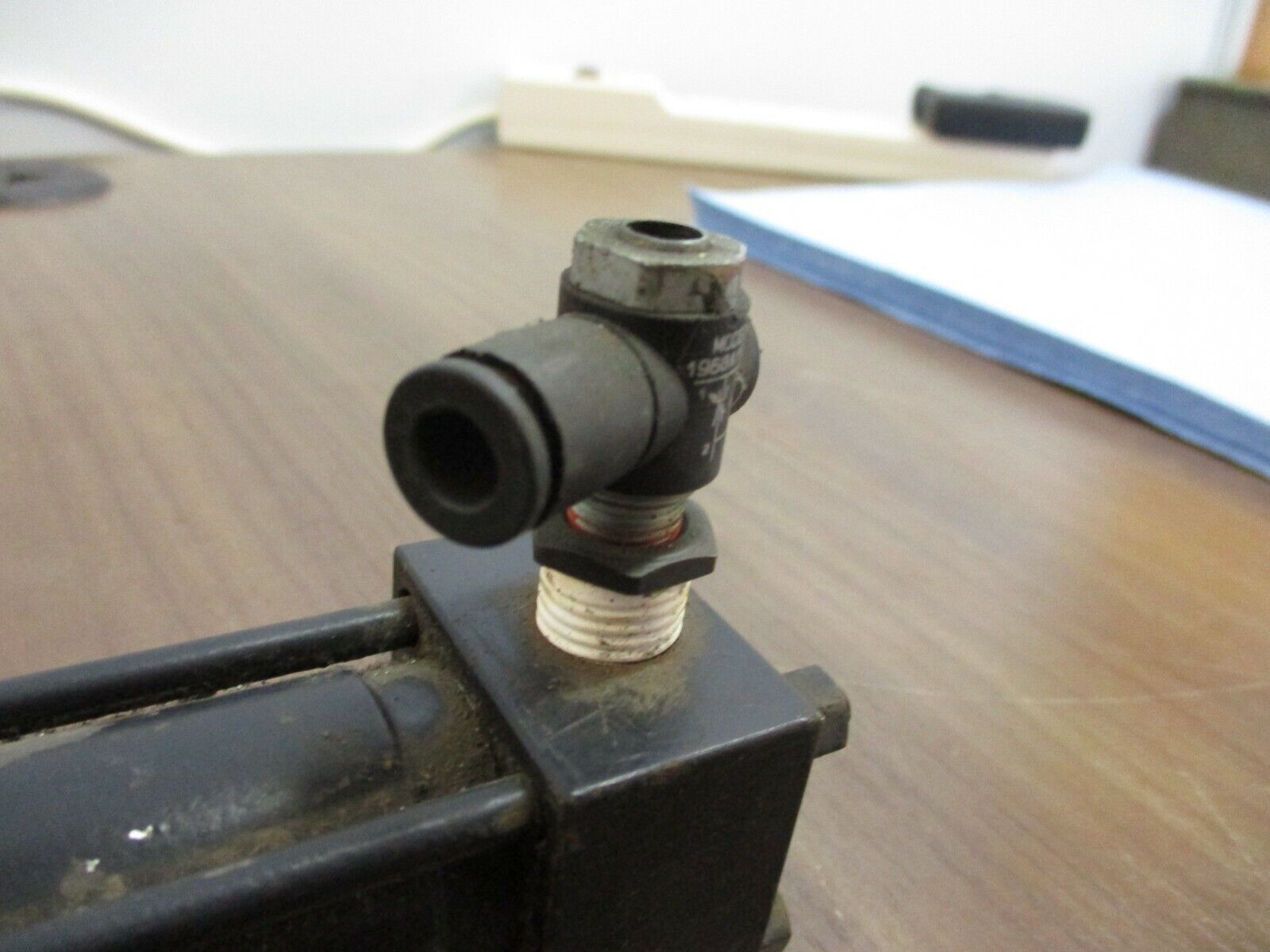 RWC Air Cylinder 1.00 J2AU13A 6.000 250 PSI Used