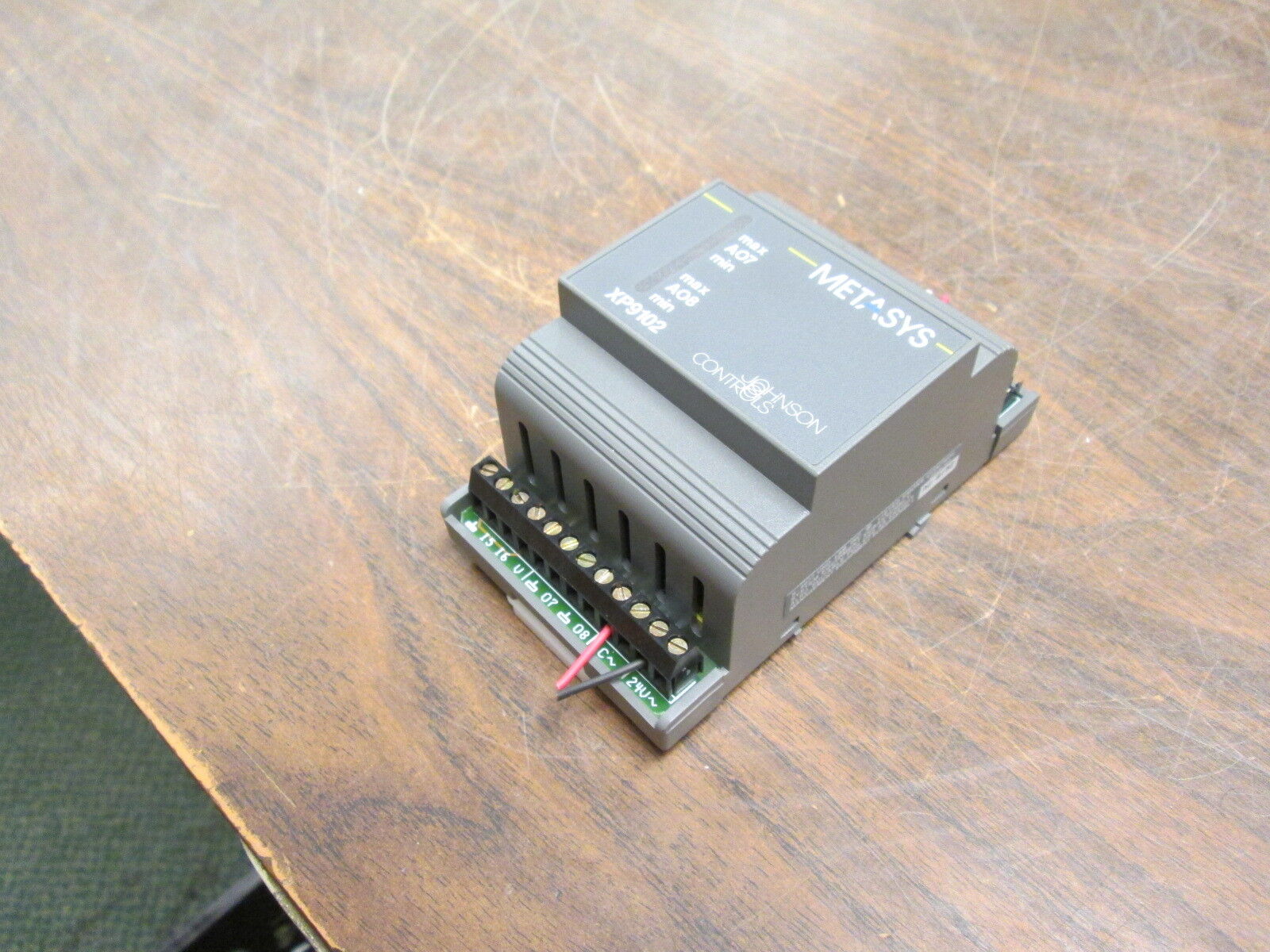 Johnson Controls / Metasys Expansion Module XP9102 Used