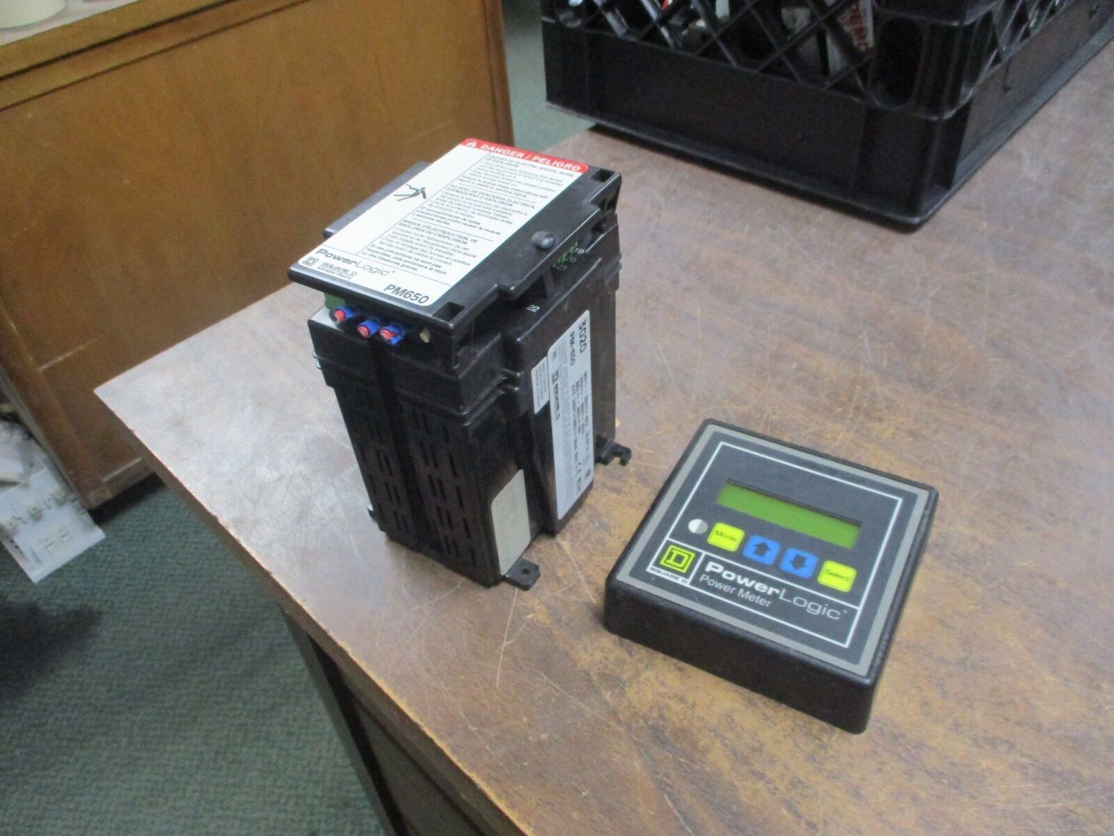 Square D PowerLogic Power Meter 3020 PMD-32 3020 PM650 Used