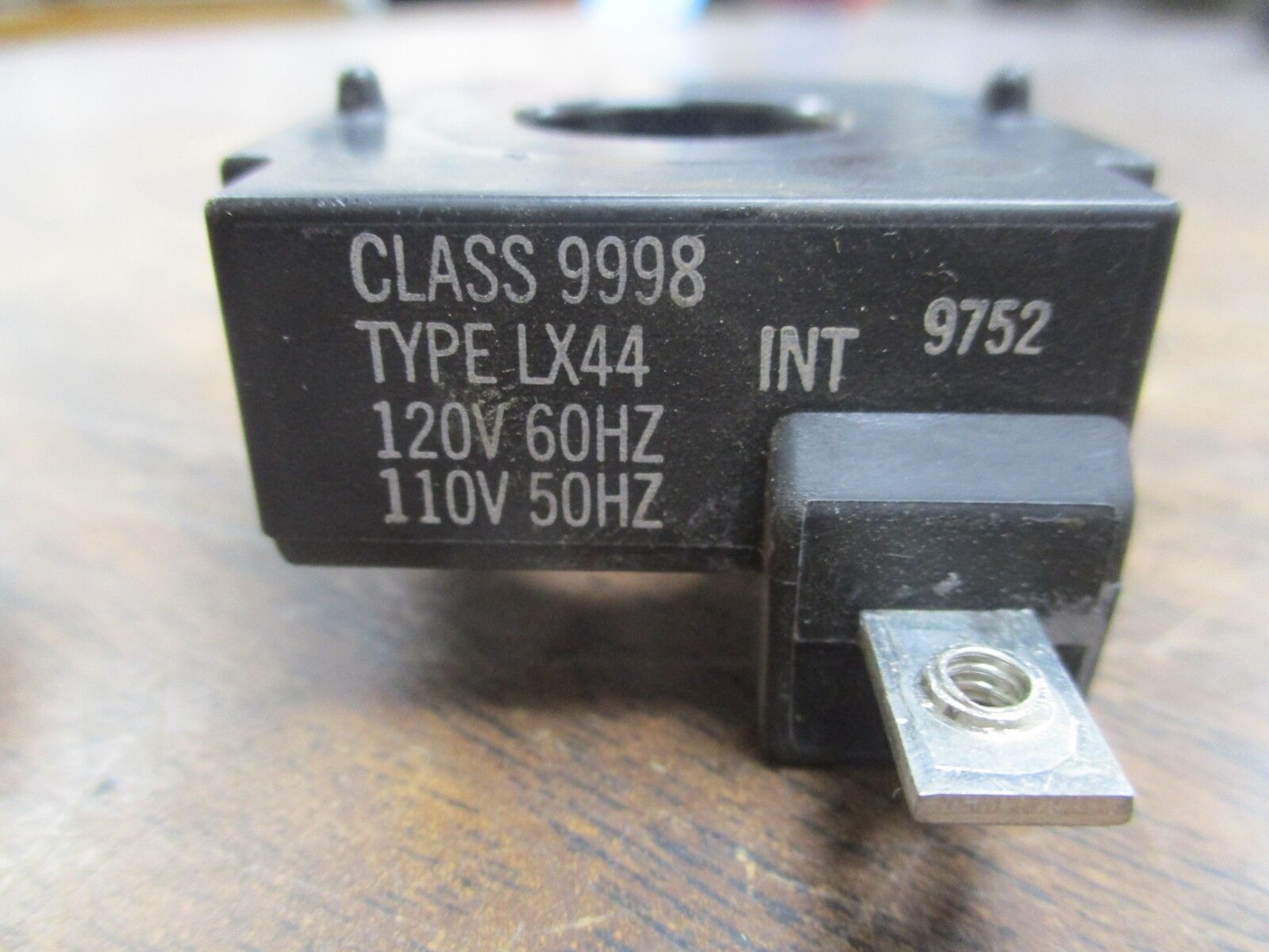 Square D Magnetic Coil 9998 LX44 120V@60Hz 110V@50Hz Used