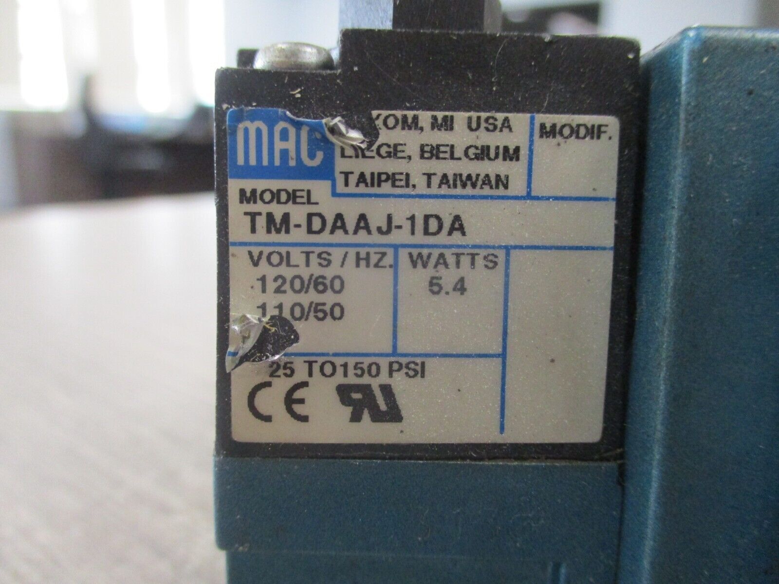MAC Solenoid Valve 82A-BC-000-TM-DAAP-3DA Used