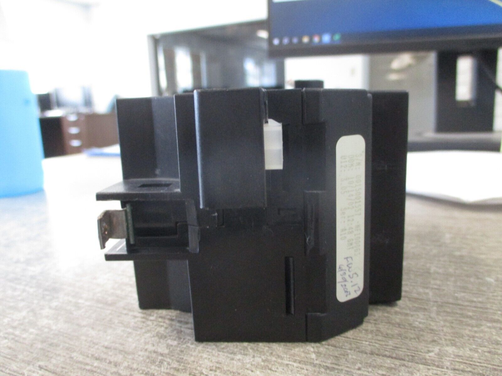 Square D PowerLink G3 Controller NF1000G3 24V Max *No Terminal Screw* Used