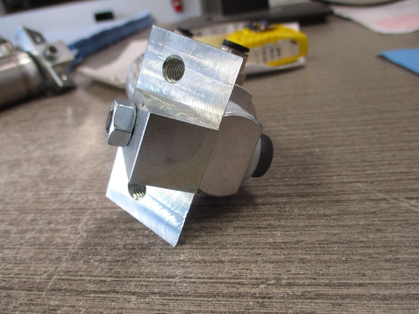 Festo Pneumatic Air Cylinder DSEU-40-24-P-A--SA 10 Bar Used