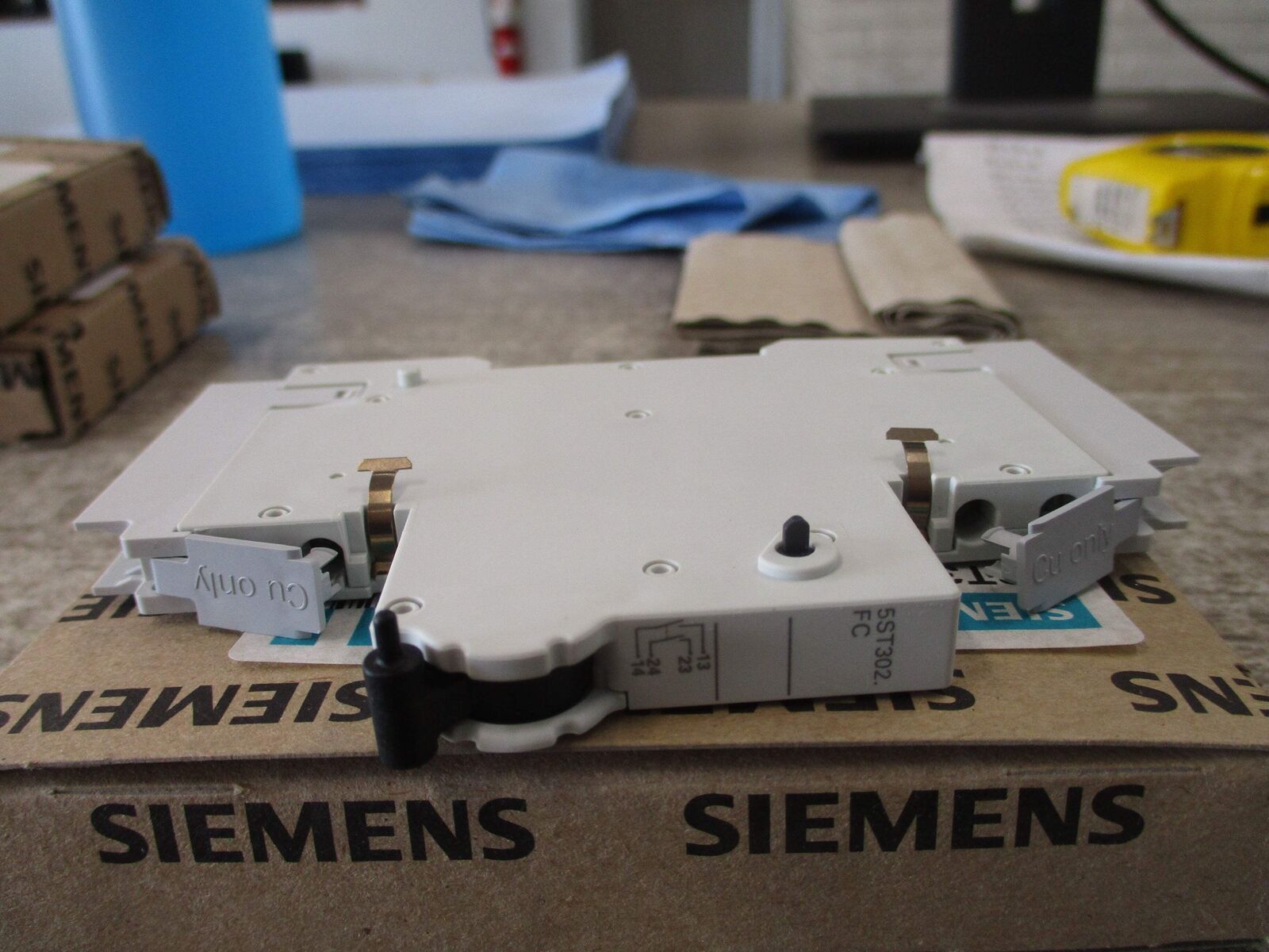Siemens Fault Signal Contact 5ST3 021-0HG 2 N.O. New Surplus