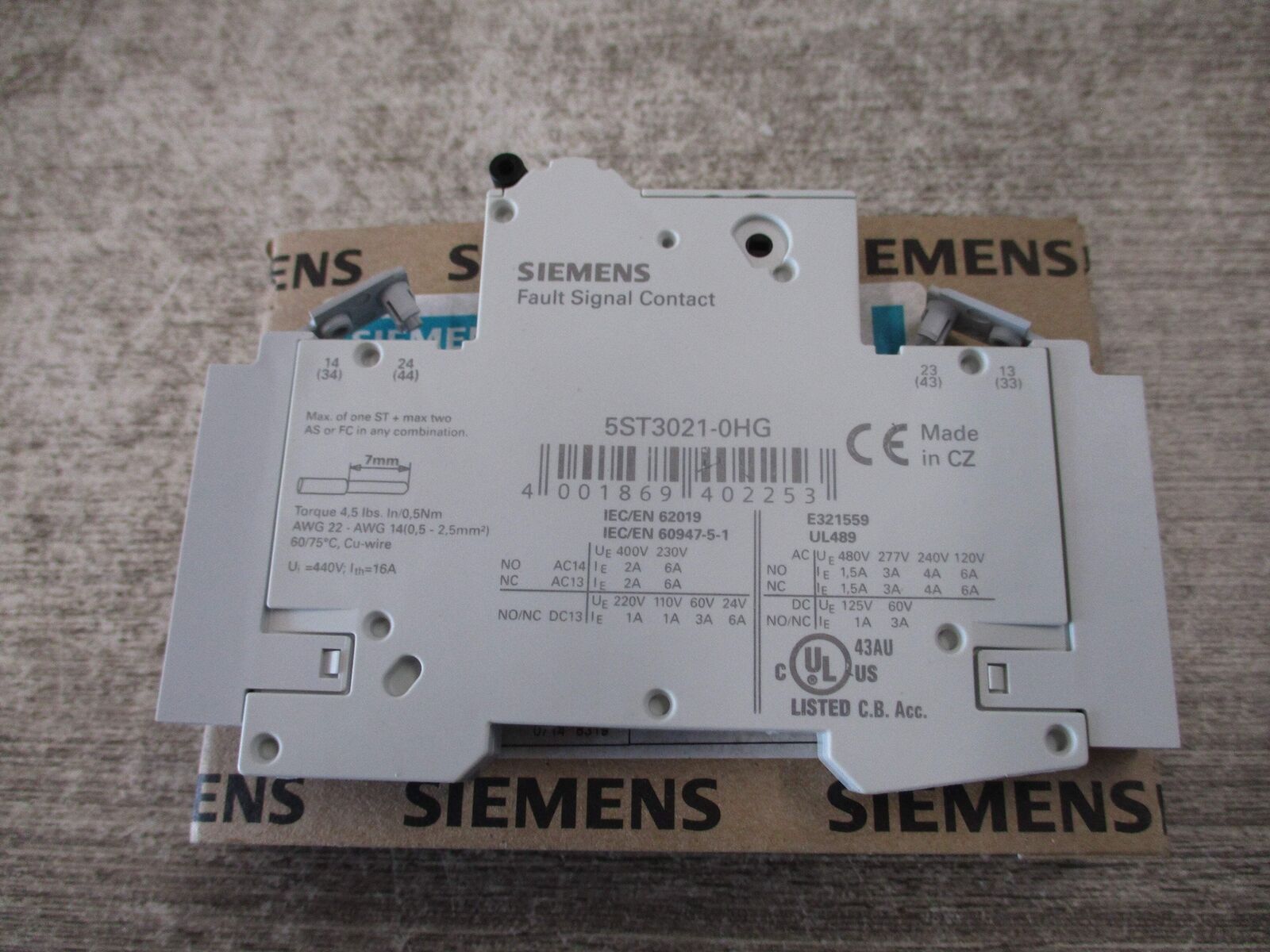 Siemens Fault Signal Contact 5ST3 021-0HG 2 N.O. New Surplus