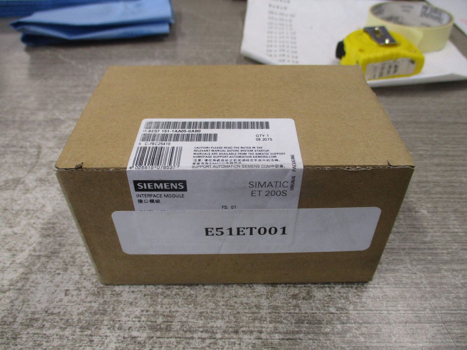 Siemens Simatic ET 200S Interface Module 6ES7 151-1AA05-0AB0 FW: V2.2.6 New Surp