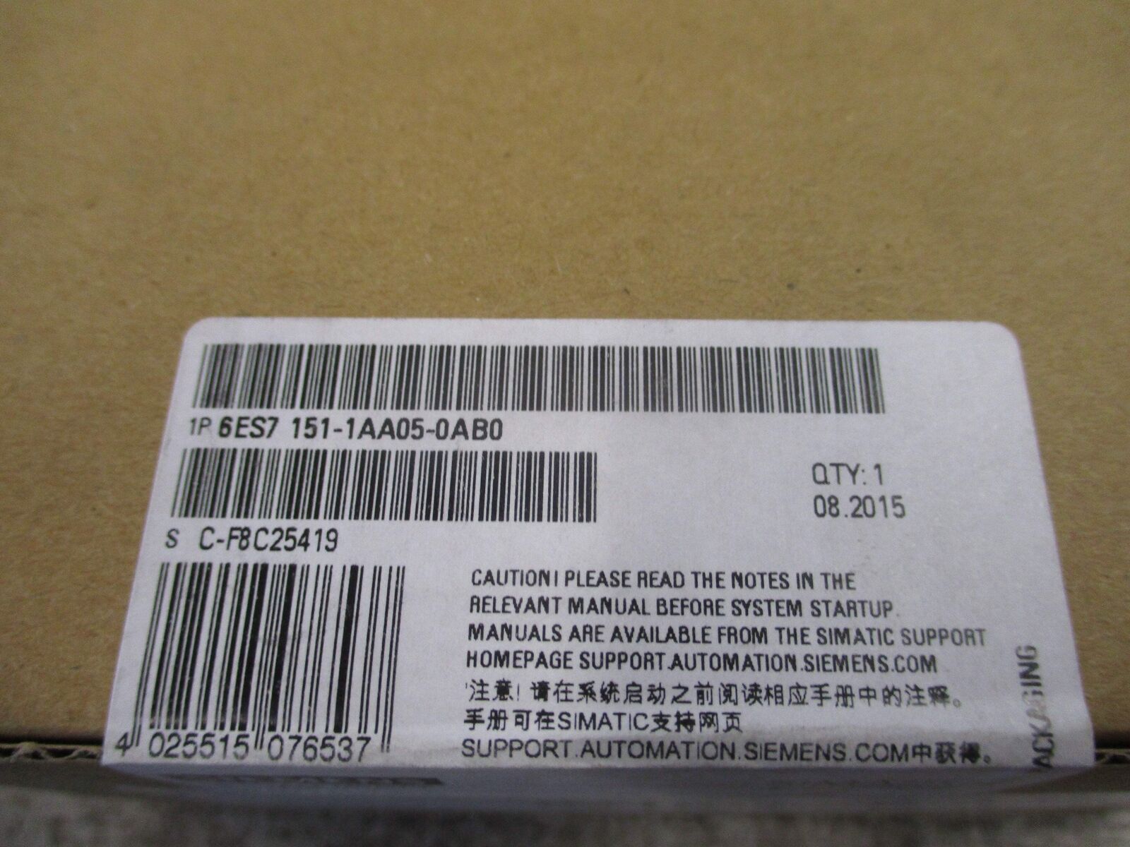 Siemens Simatic ET 200S Interface Module 6ES7 151-1AA05-0AB0 FW: V2.2.6 New Surp