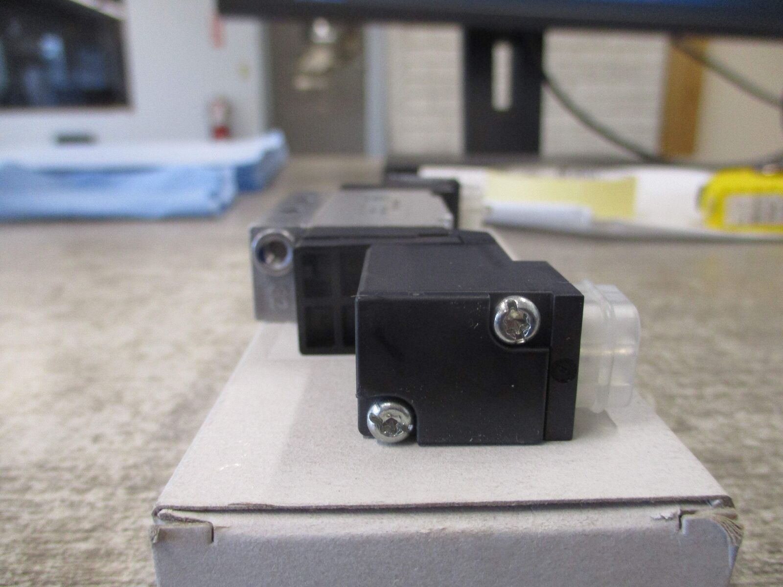 Festo Solenoid Valve 173034 JMEBH-5/2-1/8-B New Surplus