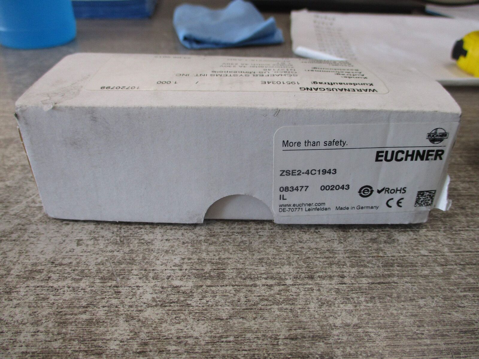 Euchner Enabling Switch ZSE2-4C1943 New Surplus